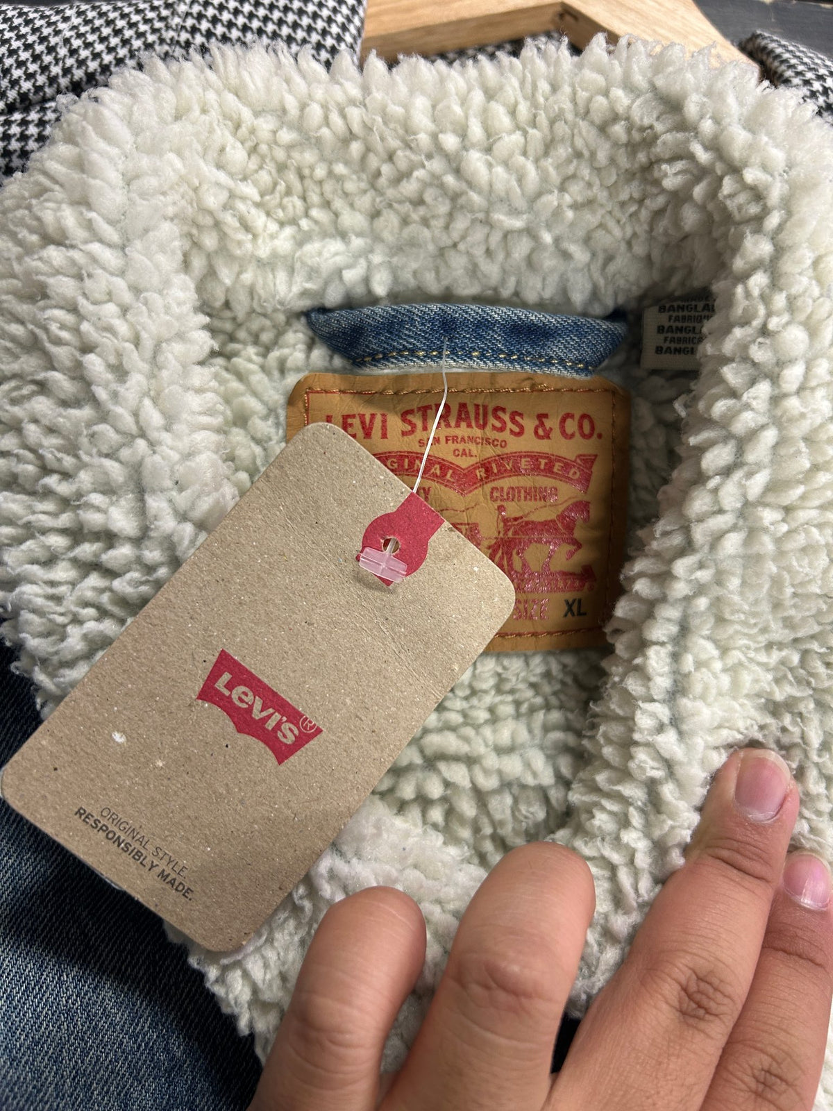 Levi's Type III Denim Sherpa Lined Trucker Jacket New