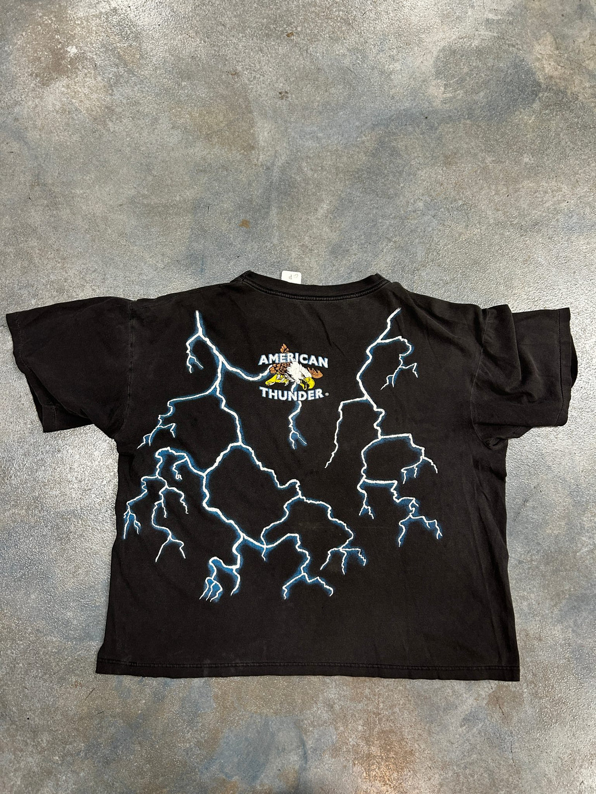 Vintage American Thunder Only the strong Wolf Black Tee