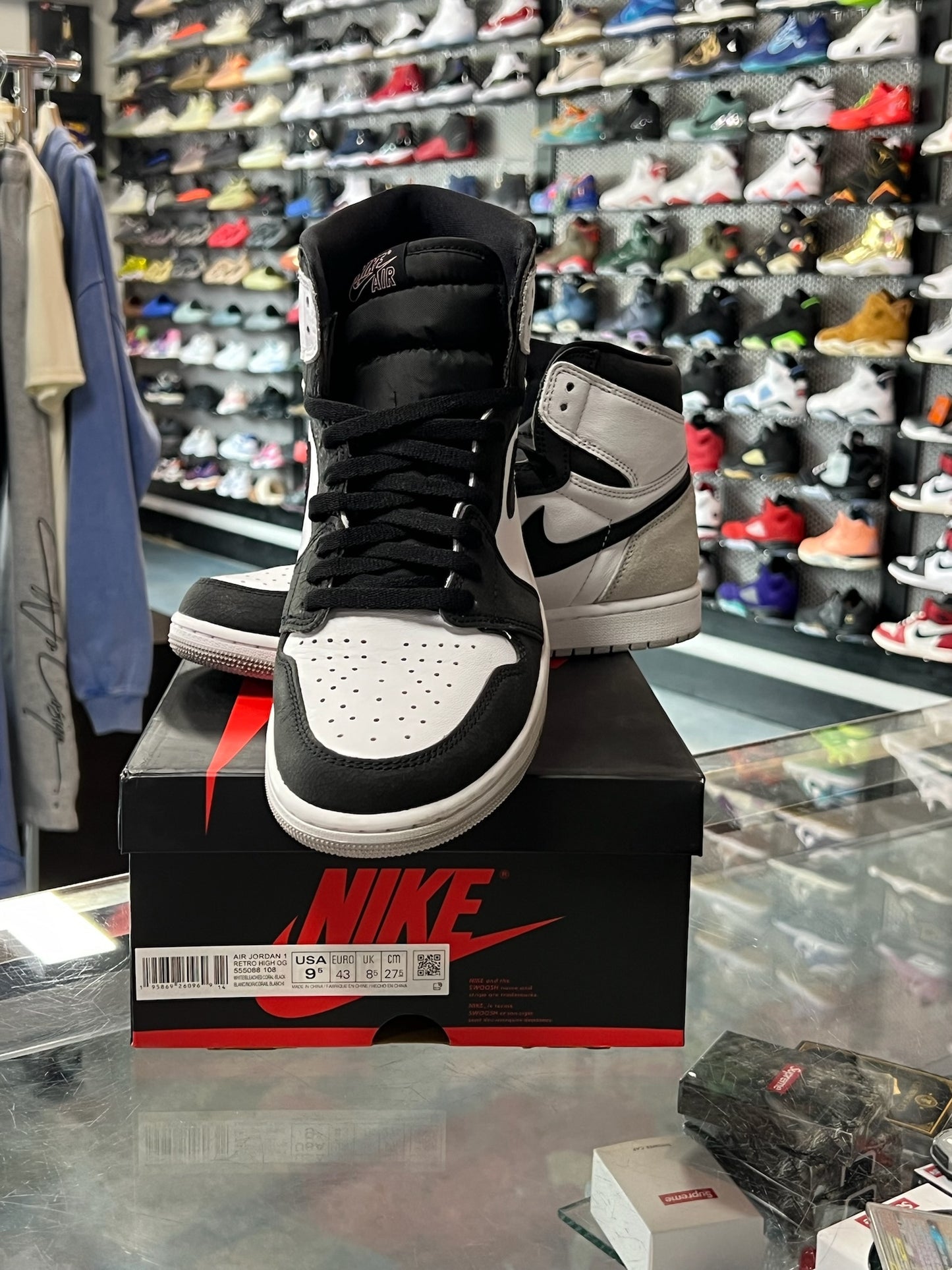 Jordan 1 Retro High OG Bleached Coral USED