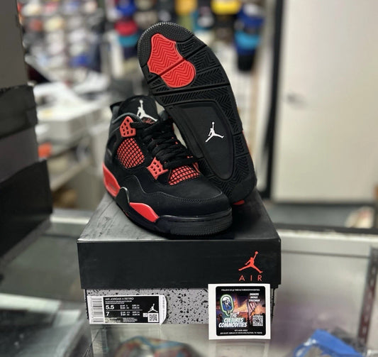 Jordan 4 Retro Red Thunder USED (EA)
