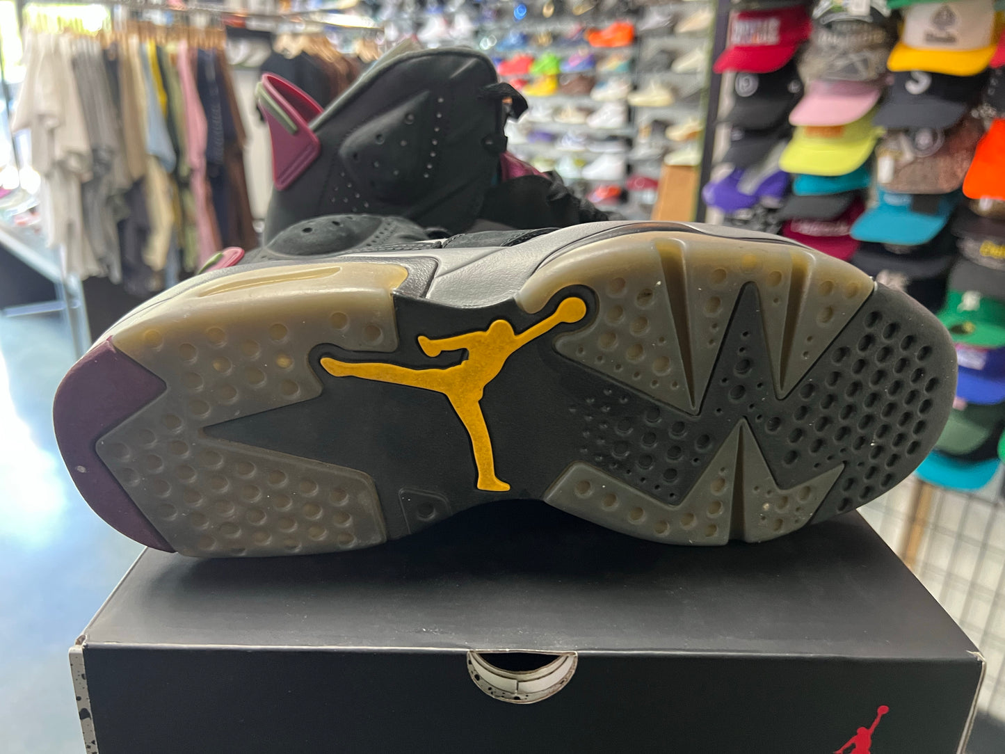 Jordan 6 Retro Bordeaux