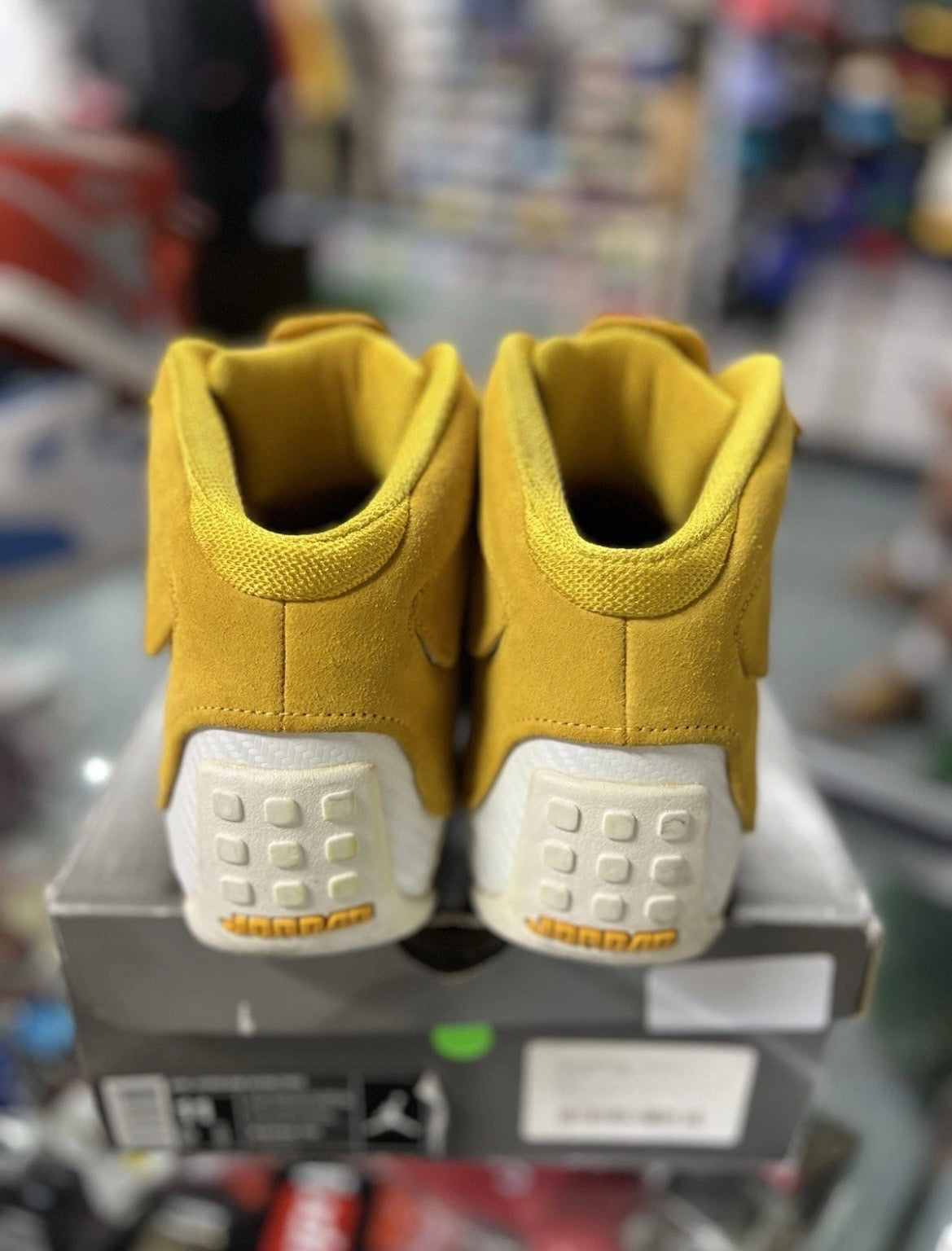 Jordan 18 Retro Yellow Ochre (RCC)