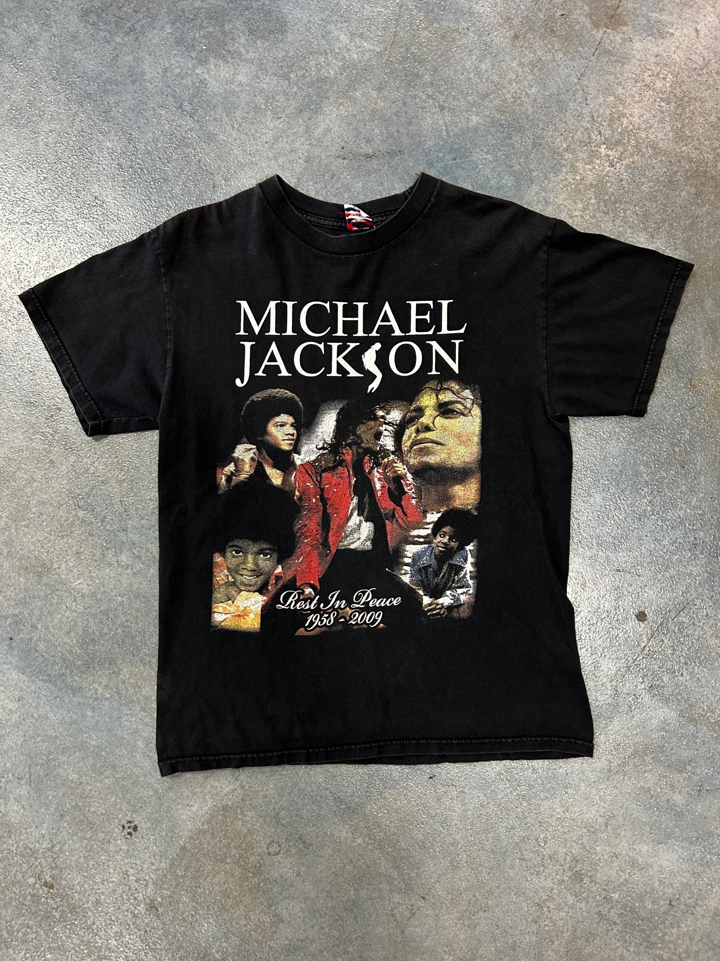 Micheal jackeson Black Tee (RI.AC) B61