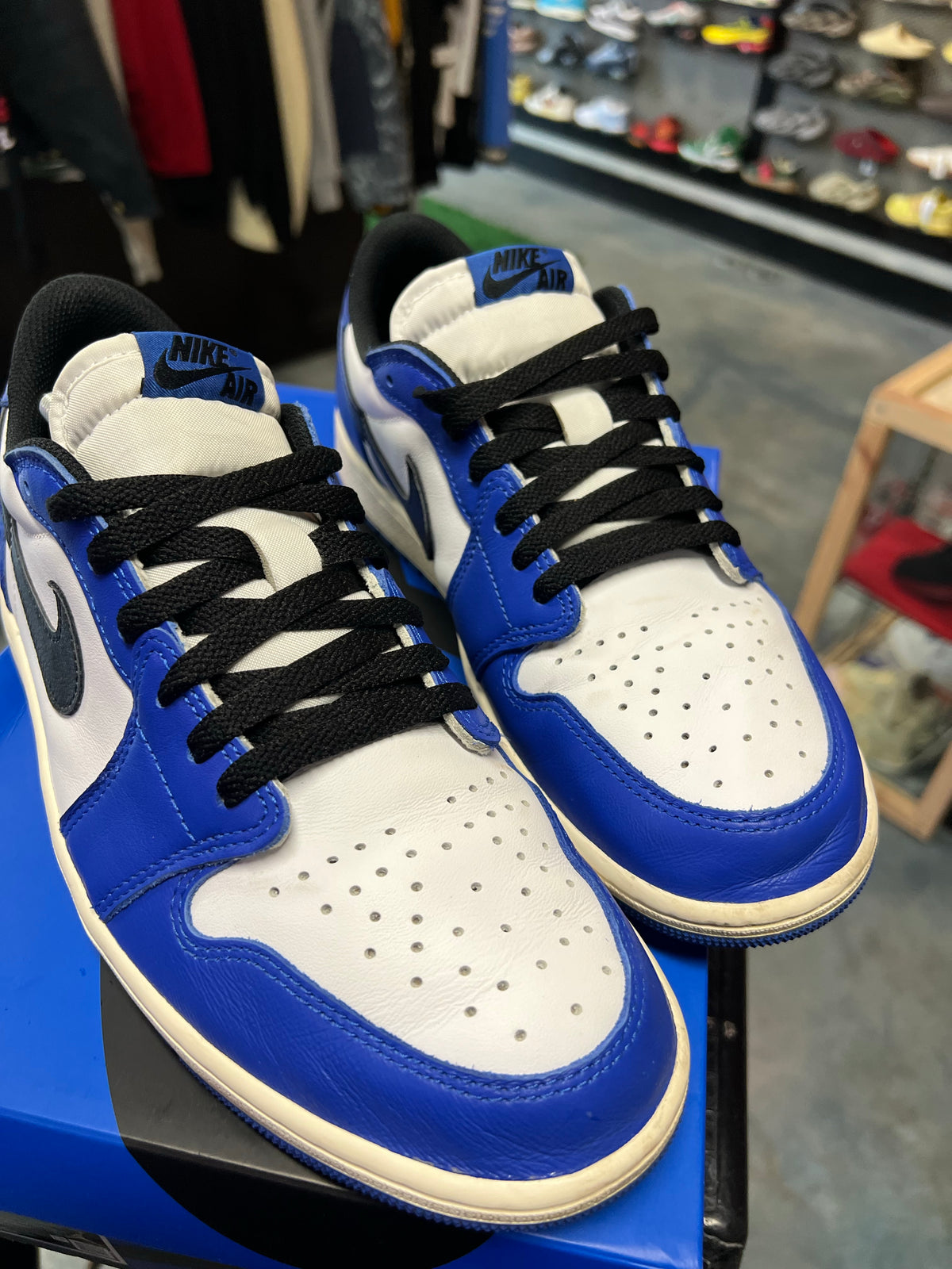 Jordan 1 Retro Low OG Game Royal