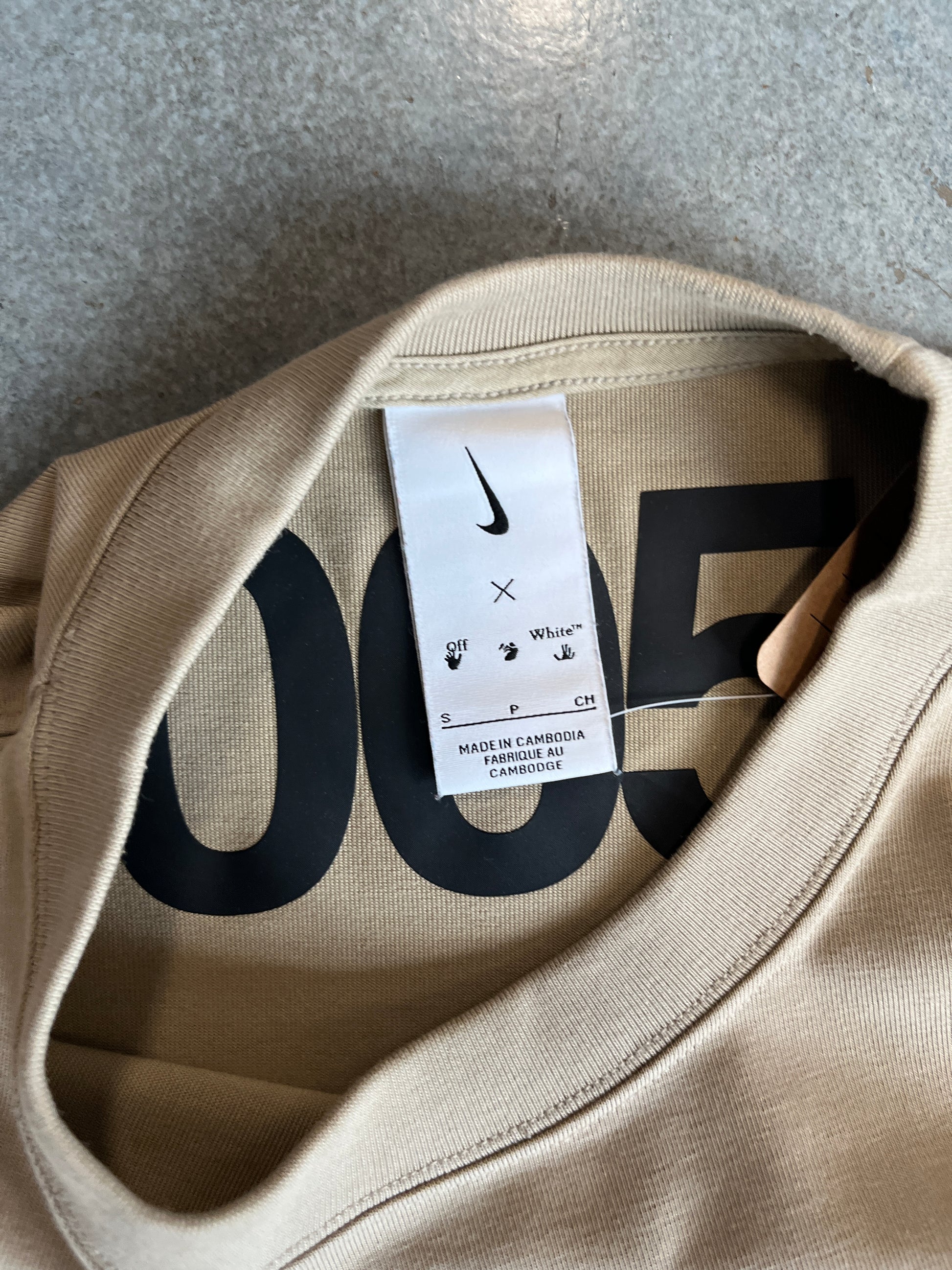 Nike x Off White tee OTF