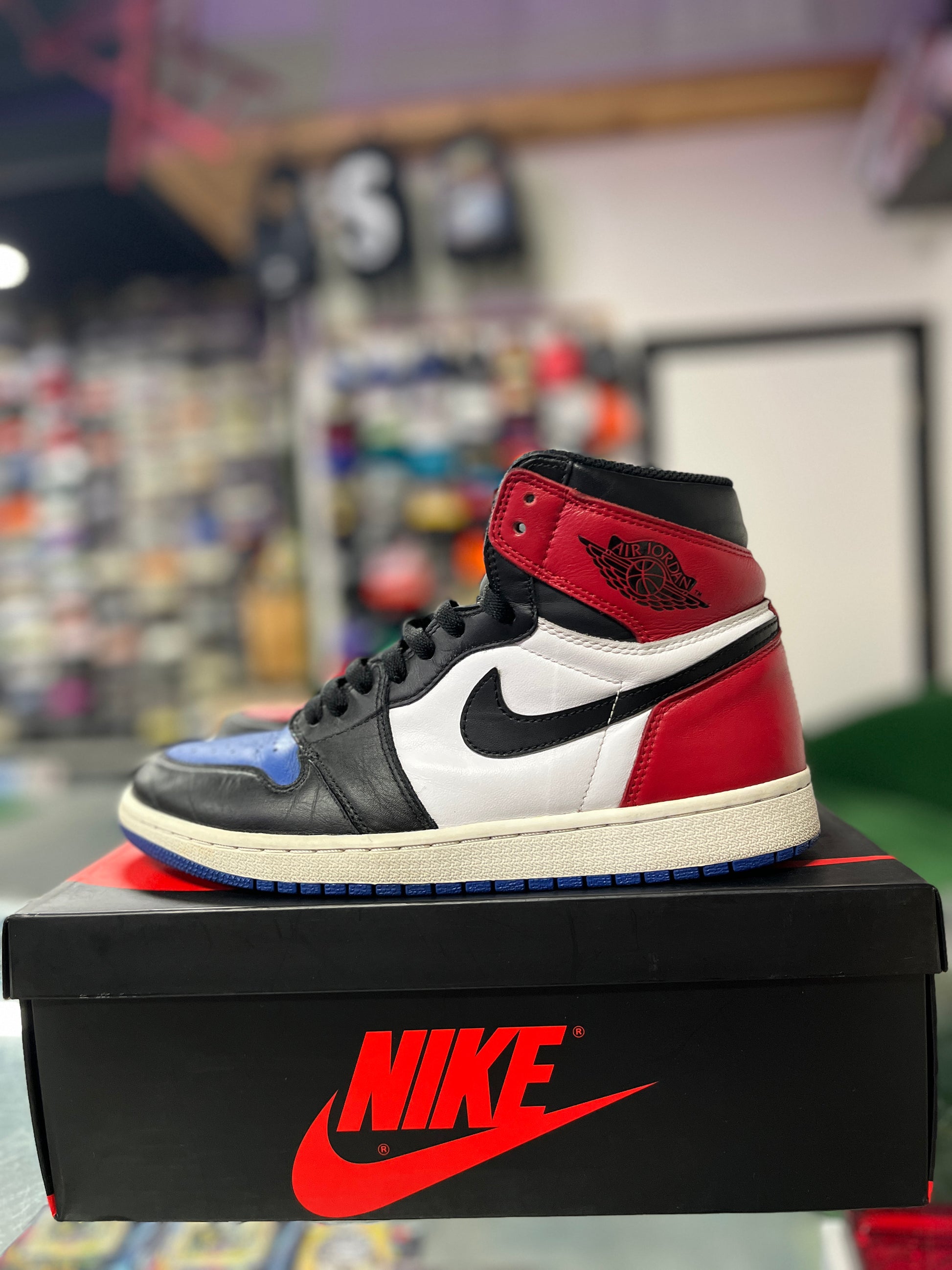 Jordan 1 Retro High Top 3 (RA)