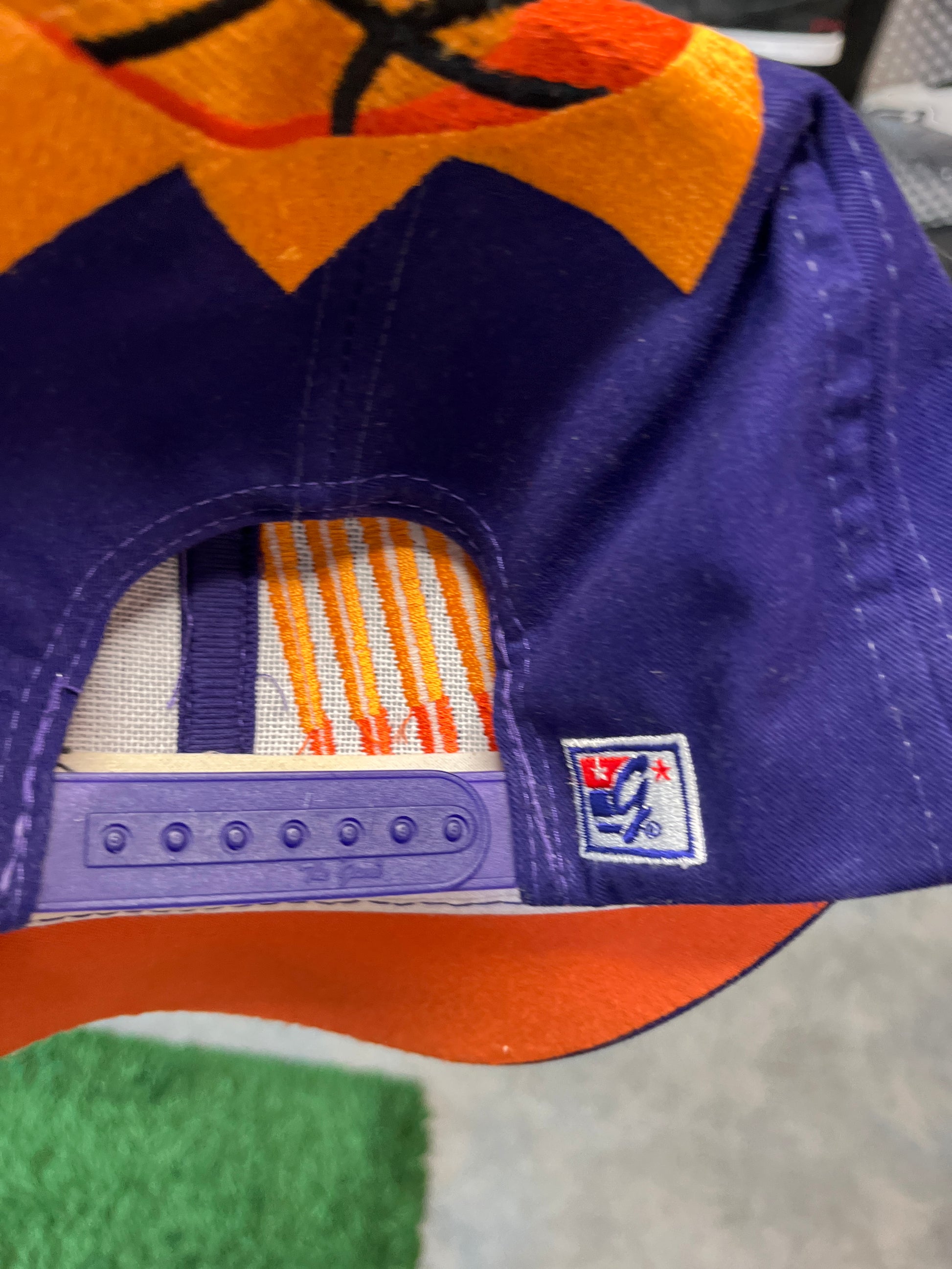 VTG 90'S PHOENIX SUNS SNAPBACK OTF