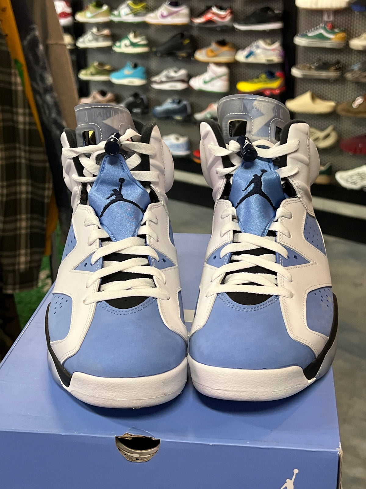 Jordan 6 Retro UNC White
