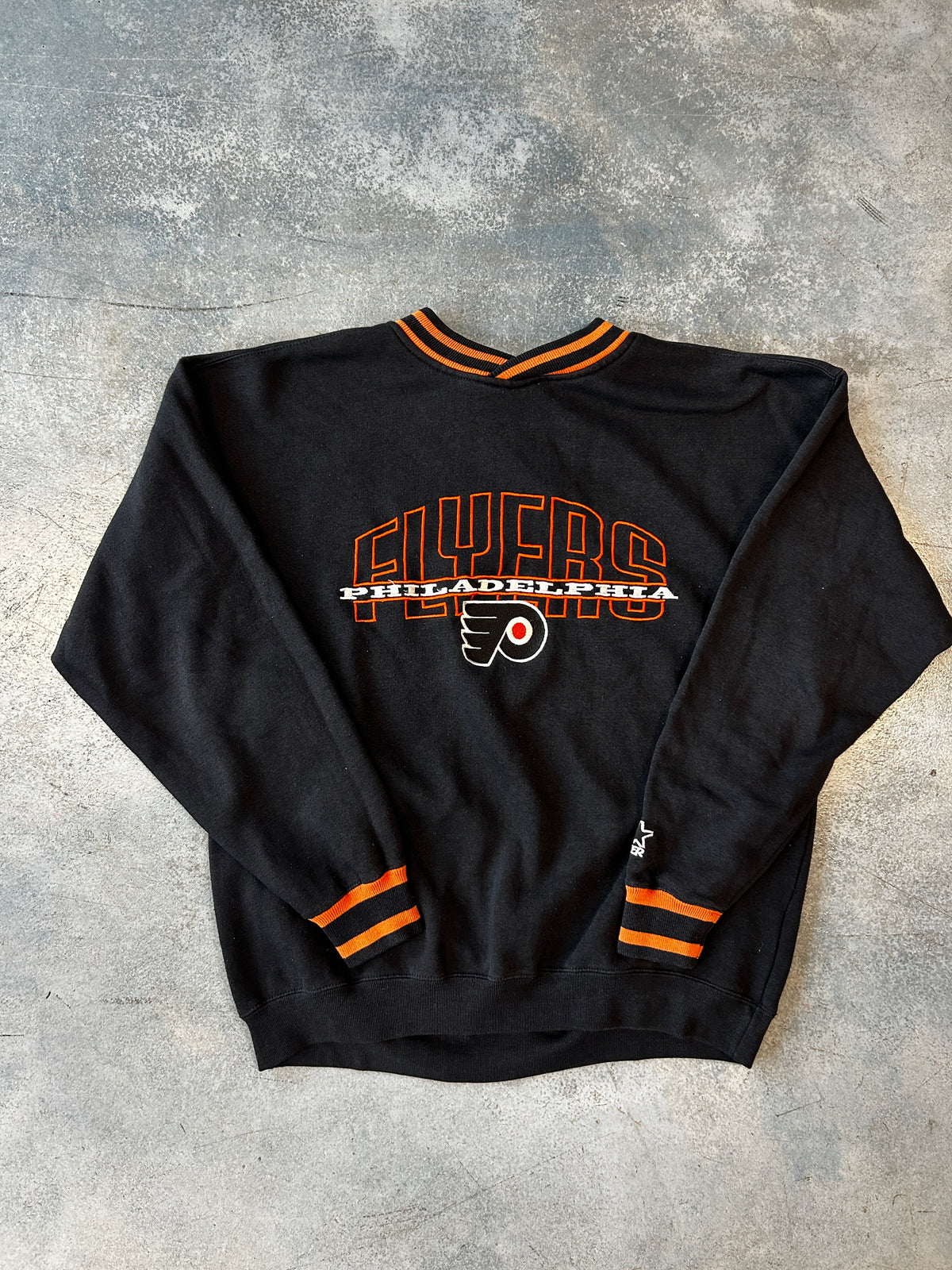 Vintgae Starter Philadelphia Flyers Crew Neck Black Orange