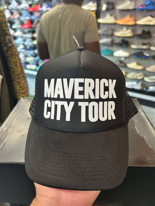 Maverick city tour trucker hat Black OTF