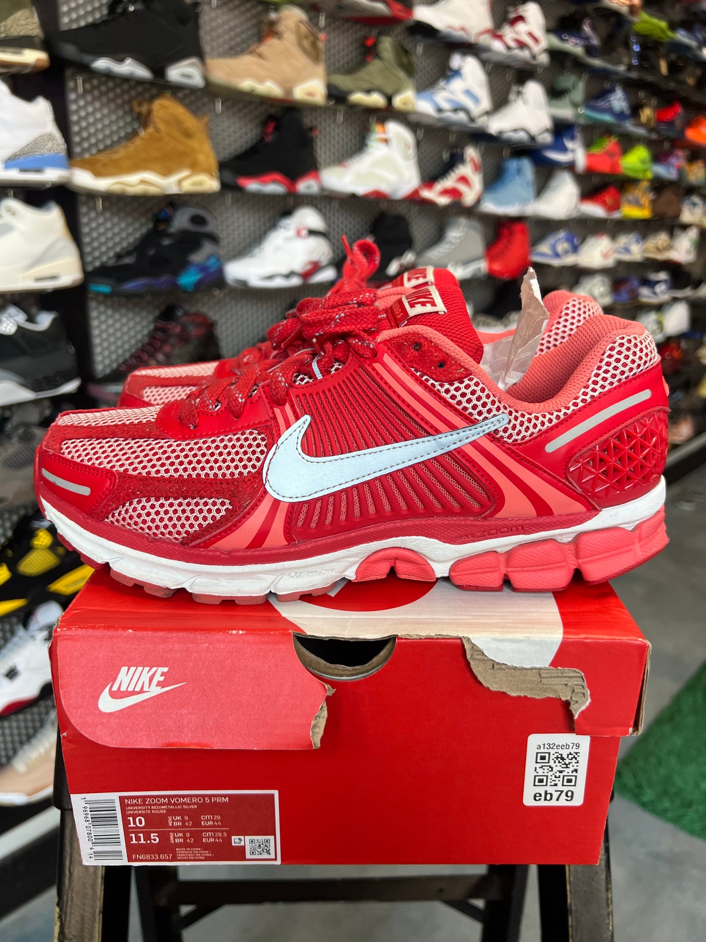 Nike Zoom Vomero 5 SP University Red