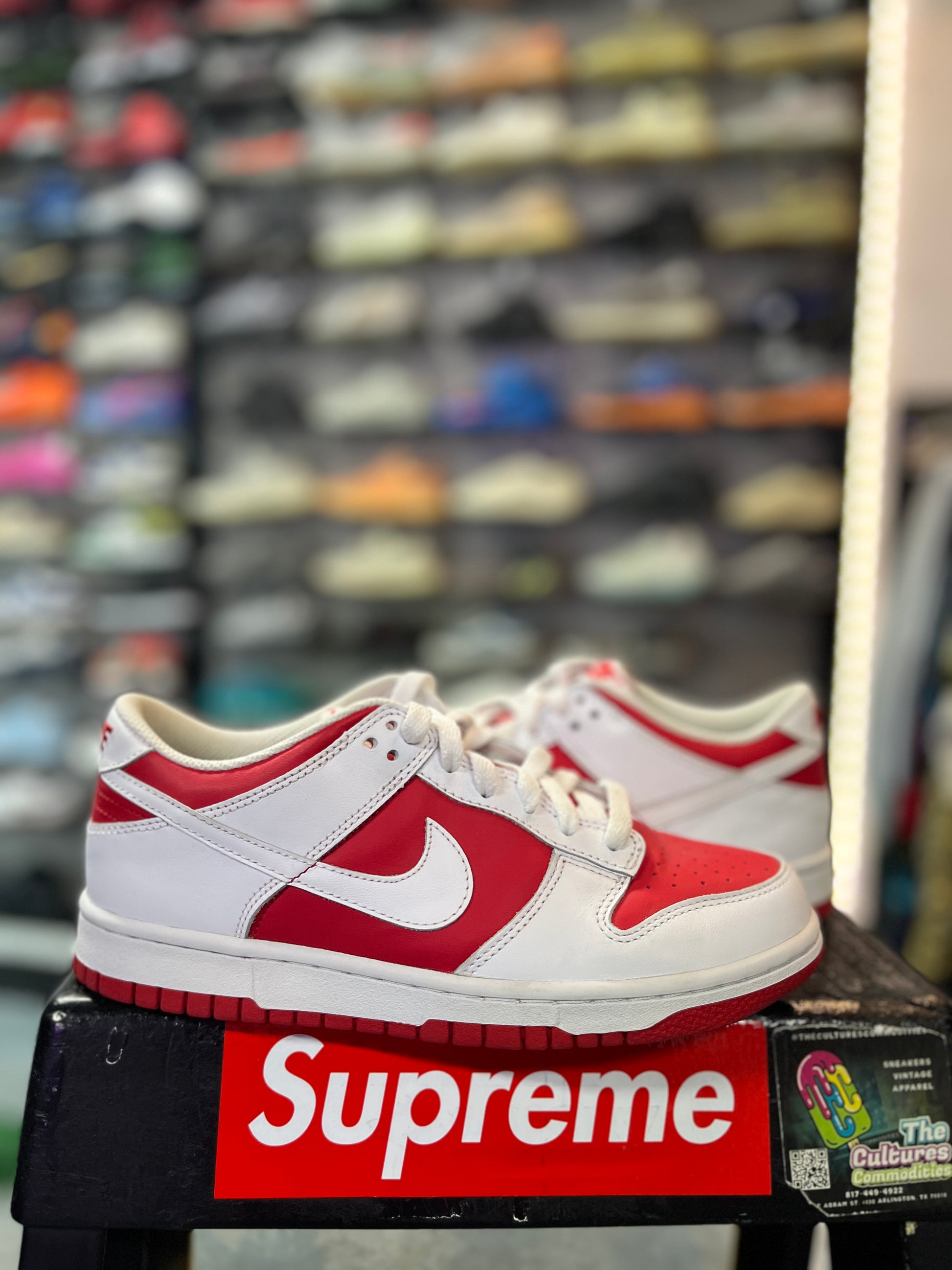 Nike Dunk Low Championship Red (GS) (YC)