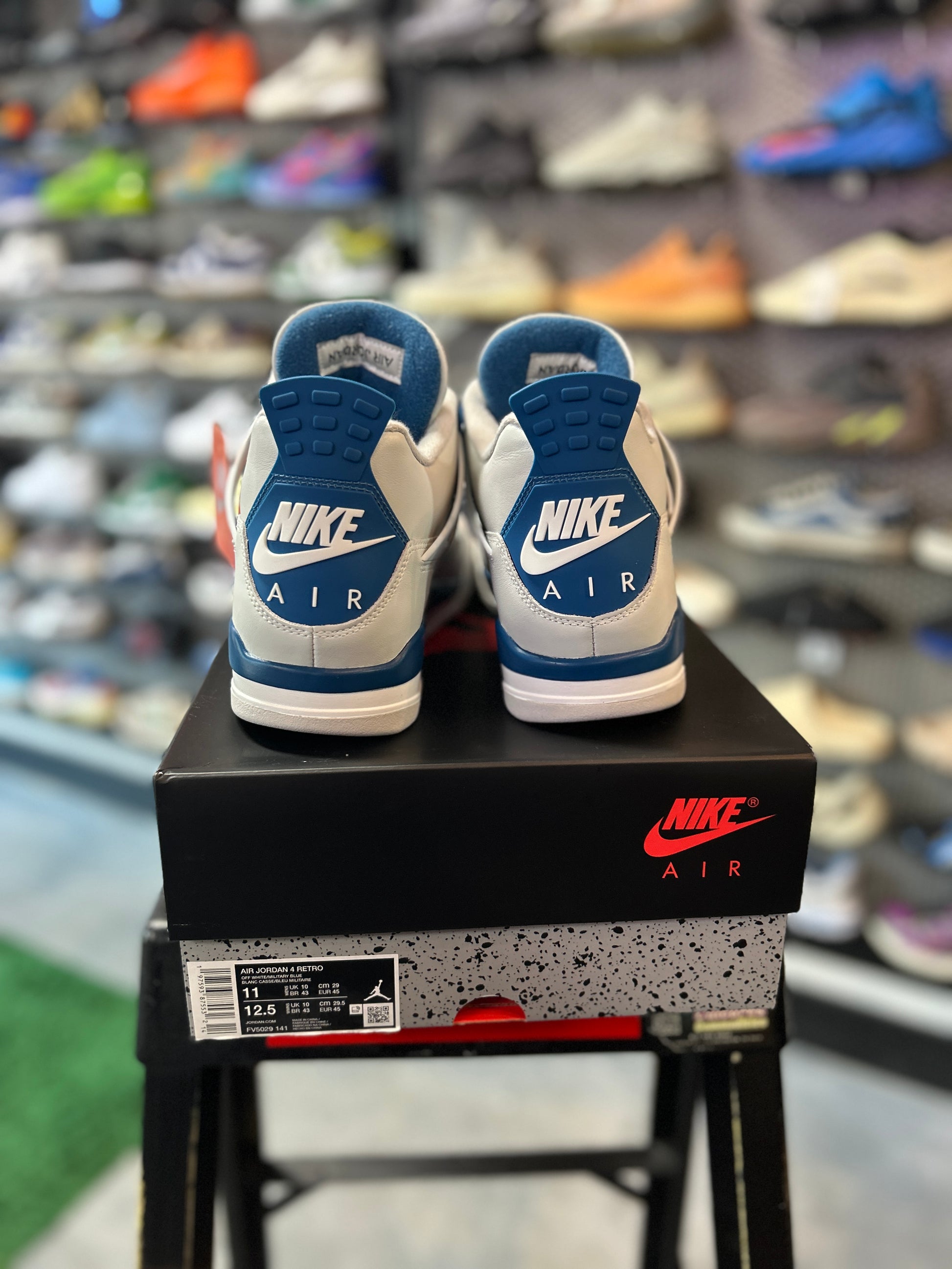 Jordan 4 Retro Military Blue (2024) Tried On (LC)