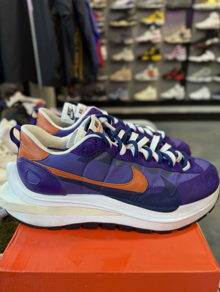 Nike Vaporwaffle sacai Dark Iris (LC)