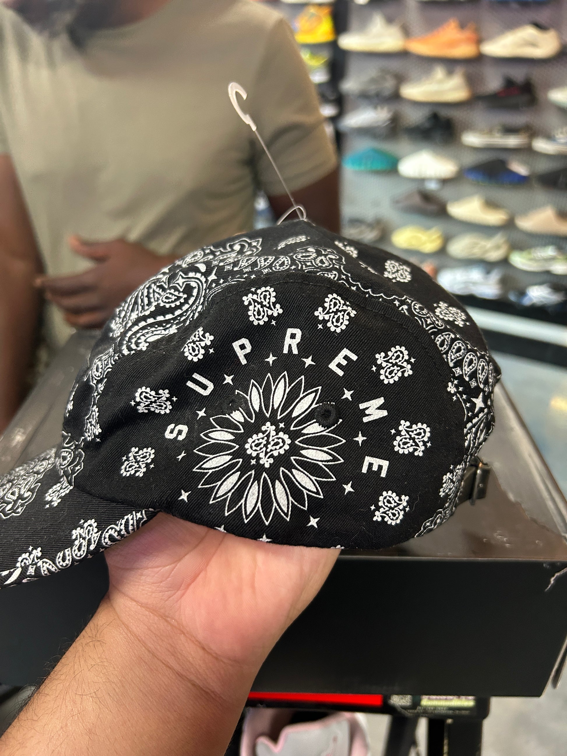Supreme Bandana Camp Cap Black Damaged strap OTF