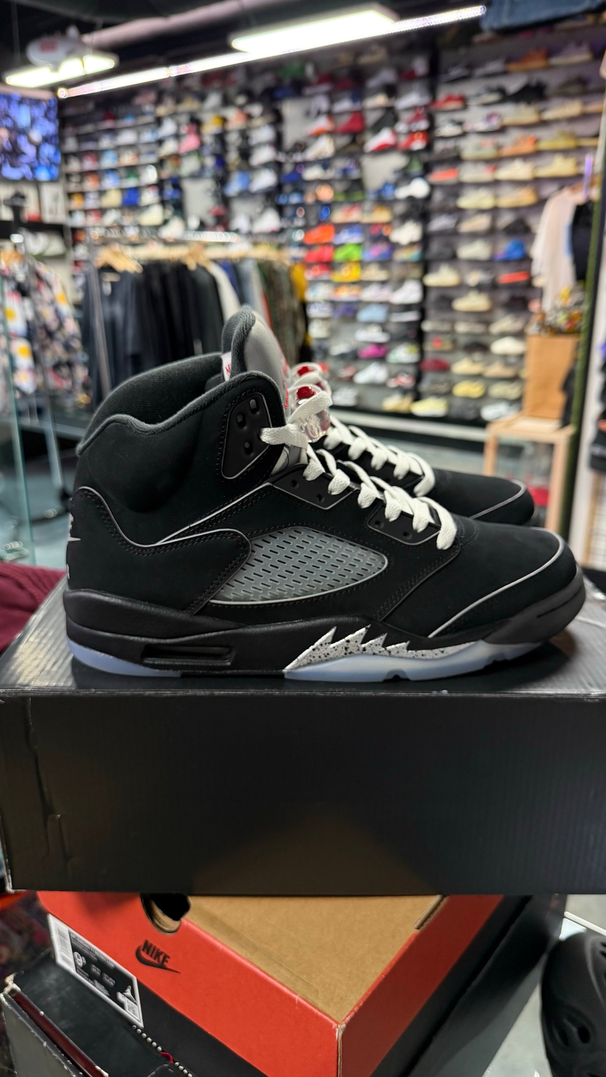 Jordan 5 Retro OG Black Metallic Reimagined