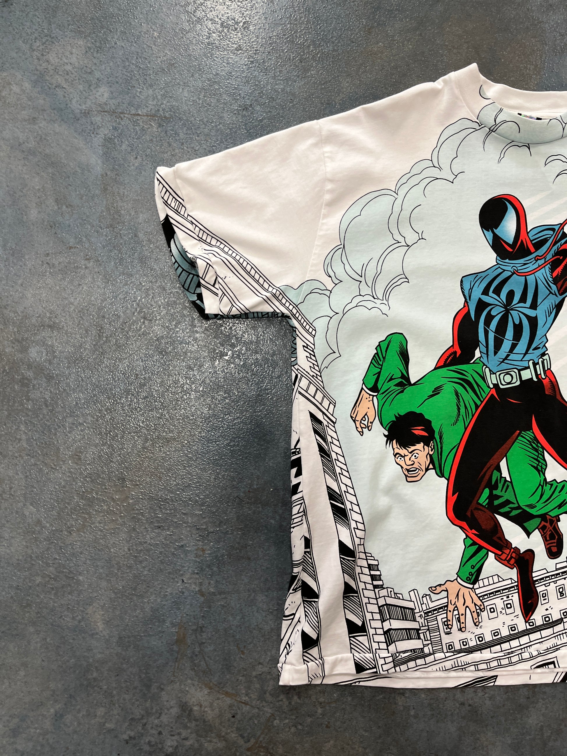Vintage M.A.D AOP Spiderman Scarlet Graphic T-Shirt OTF