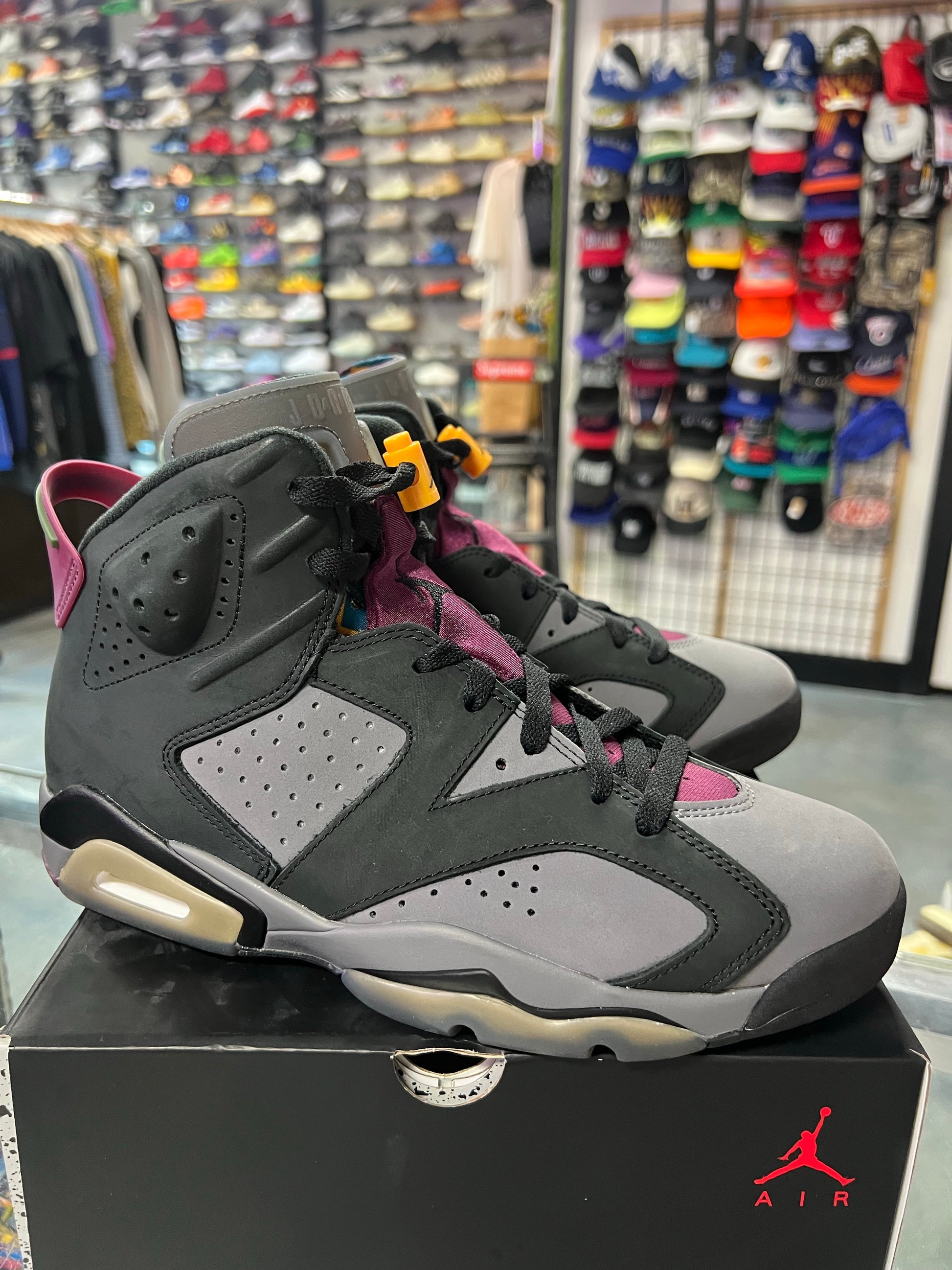 Jordan 6 Retro Bordeaux