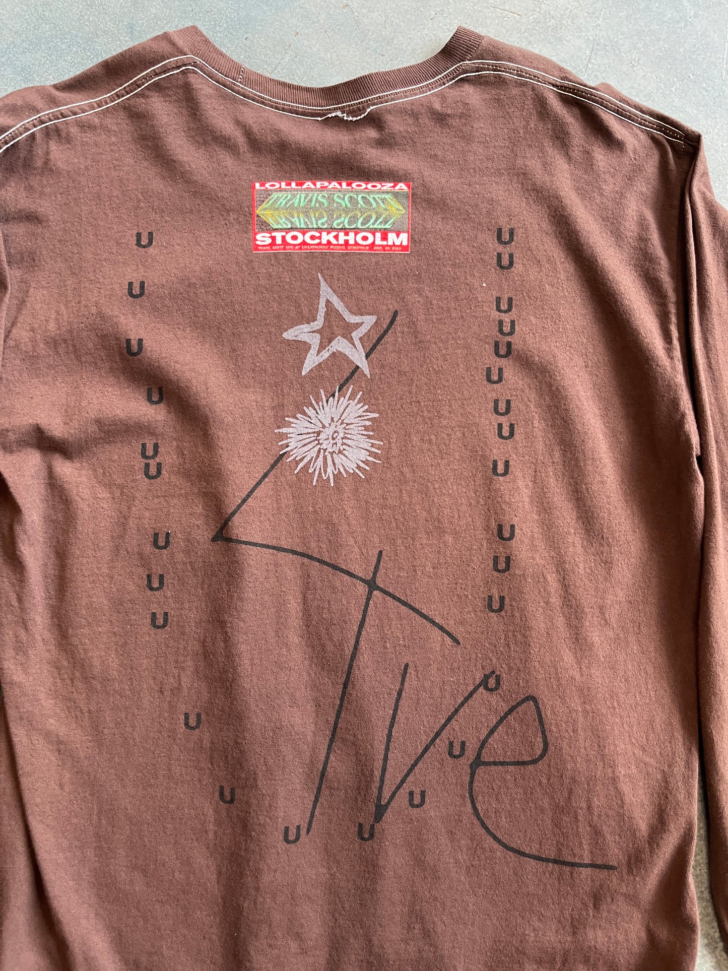 Travis Lollapalooza long Sleeve Brown M OTF