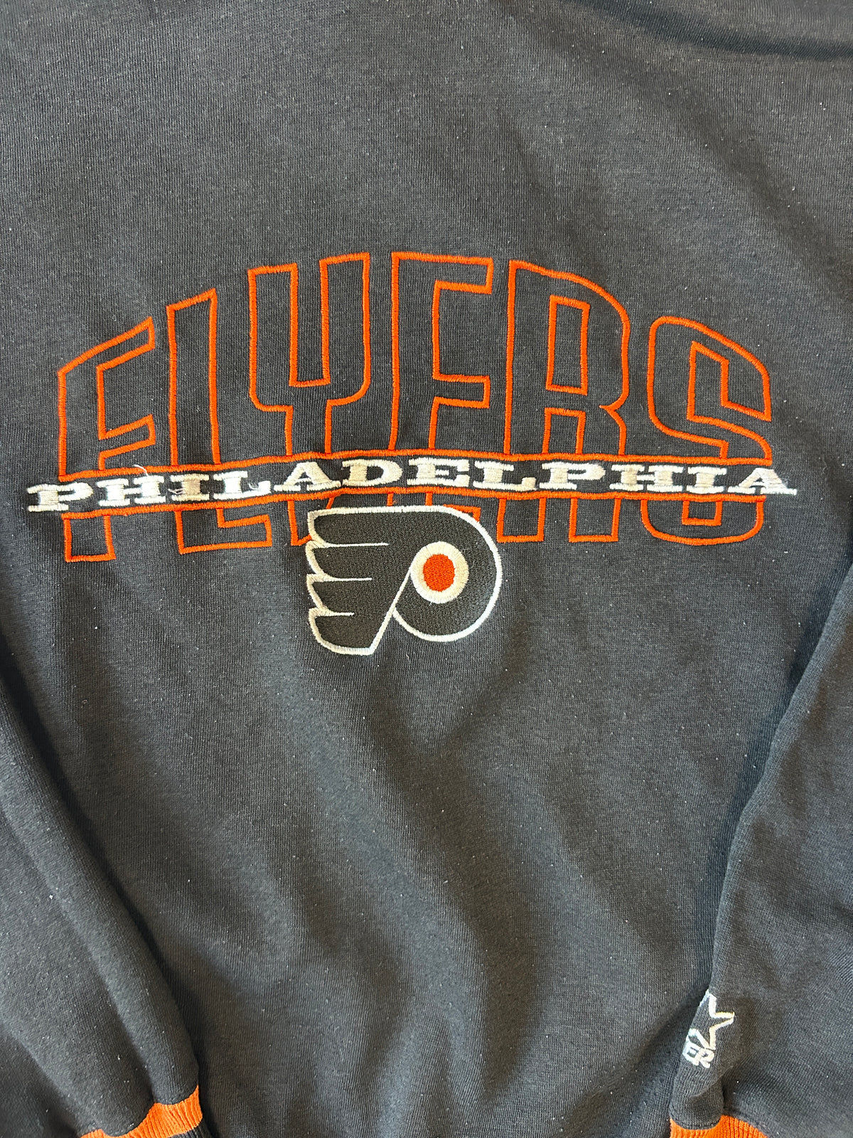 Vintgae Starter Philadelphia Flyers Crew Neck Black Orange