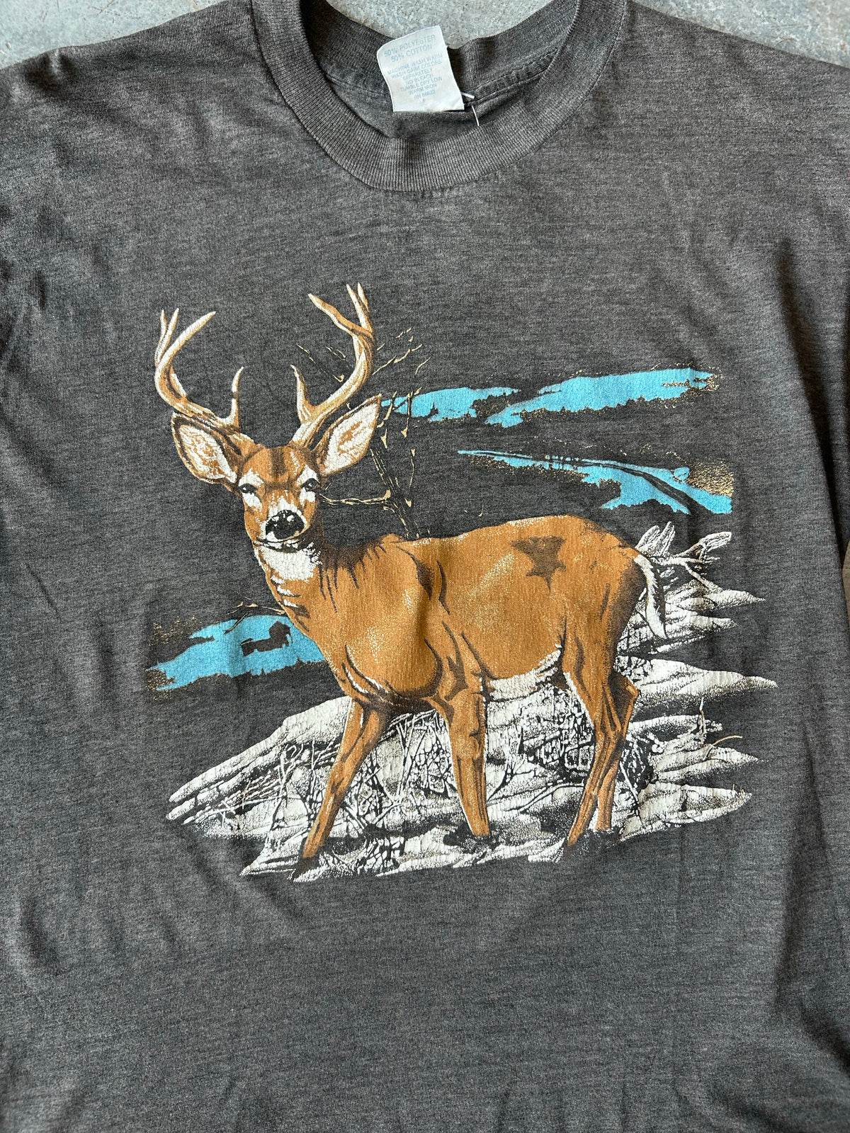 Vintage Grey Nature Deer tee
