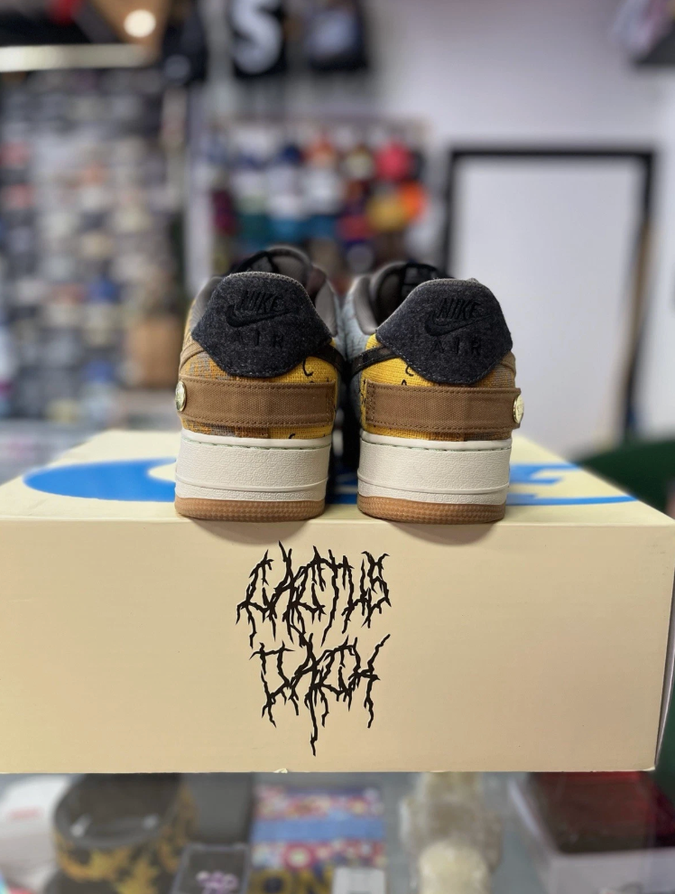 Nike Air Force 1 Low Travis Scott Cactus Jack (YAC)