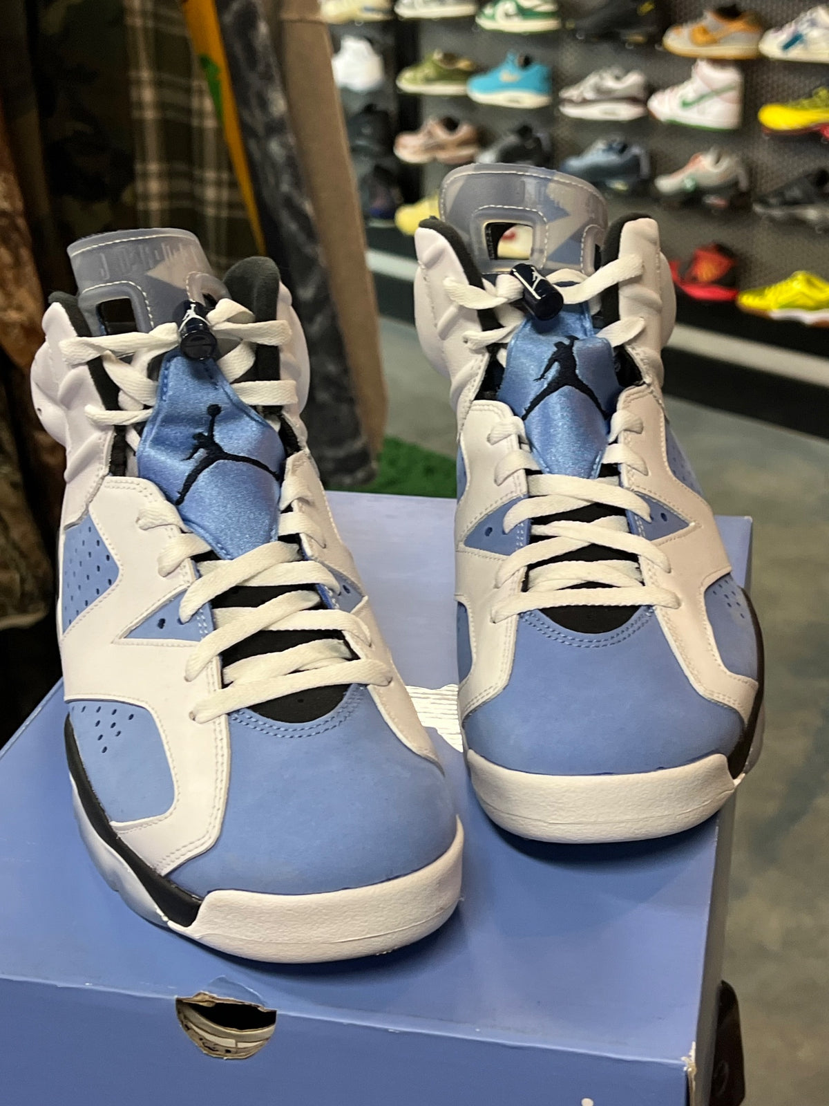Jordan 6 Retro UNC White