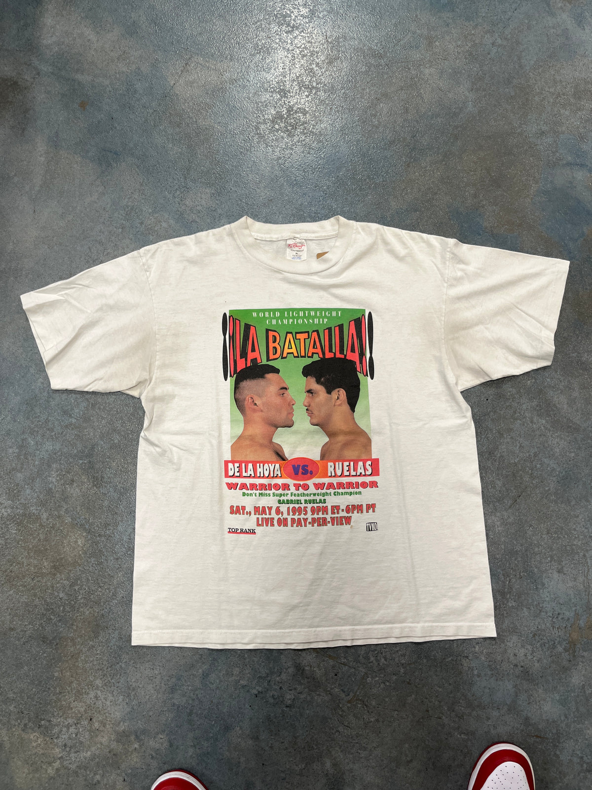 "La Batalla" De La Hoya VS. Ruelas Cream T-Shirt OTF (RA)