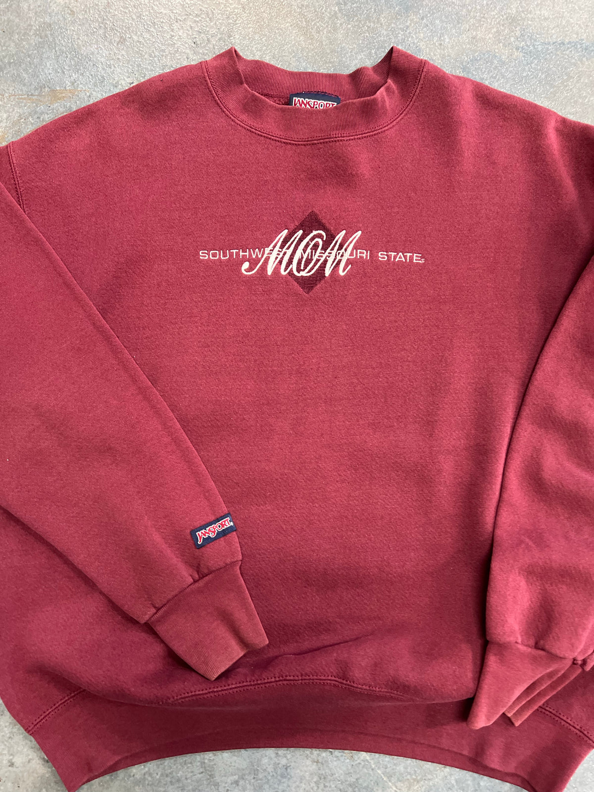 Vintage Jansport Southwest Missouri State "MOM" Pullover Burgundy