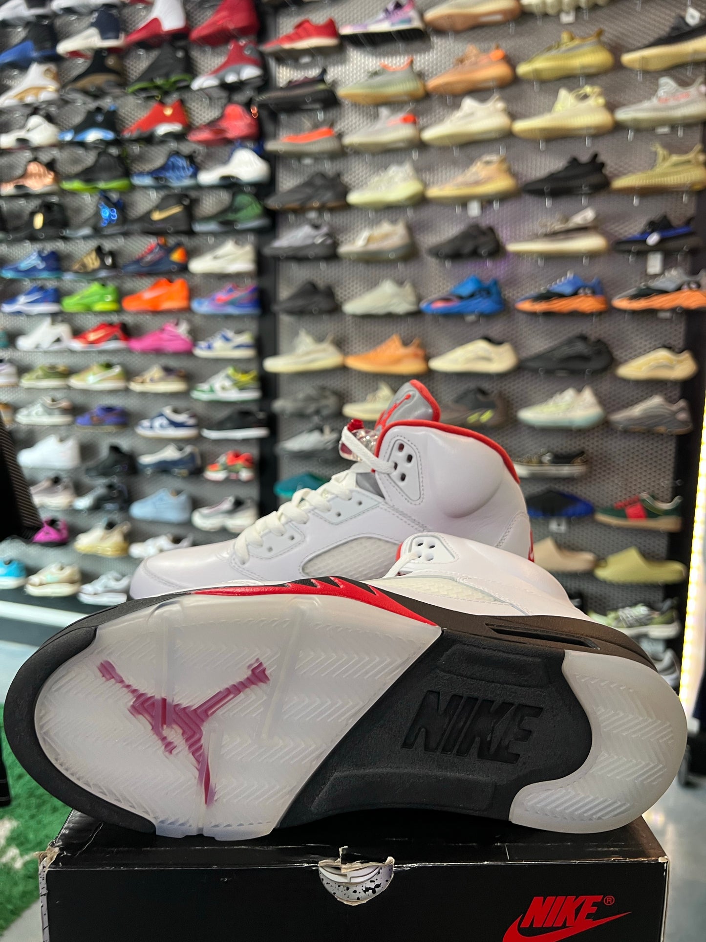 Jordan 5 Retro Fire Red Silver Tongue (2020)