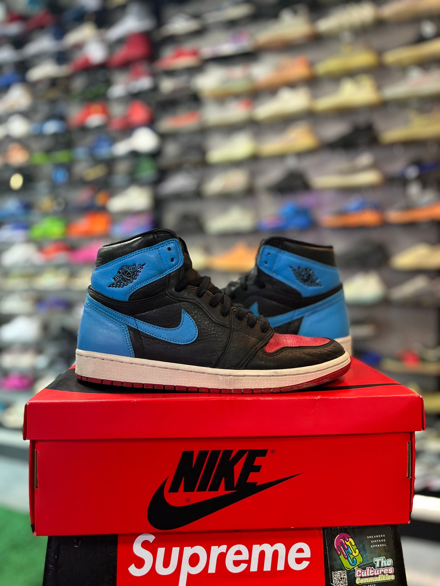 Jordan 1 Retro High NC to Chi (Women's) (YC)