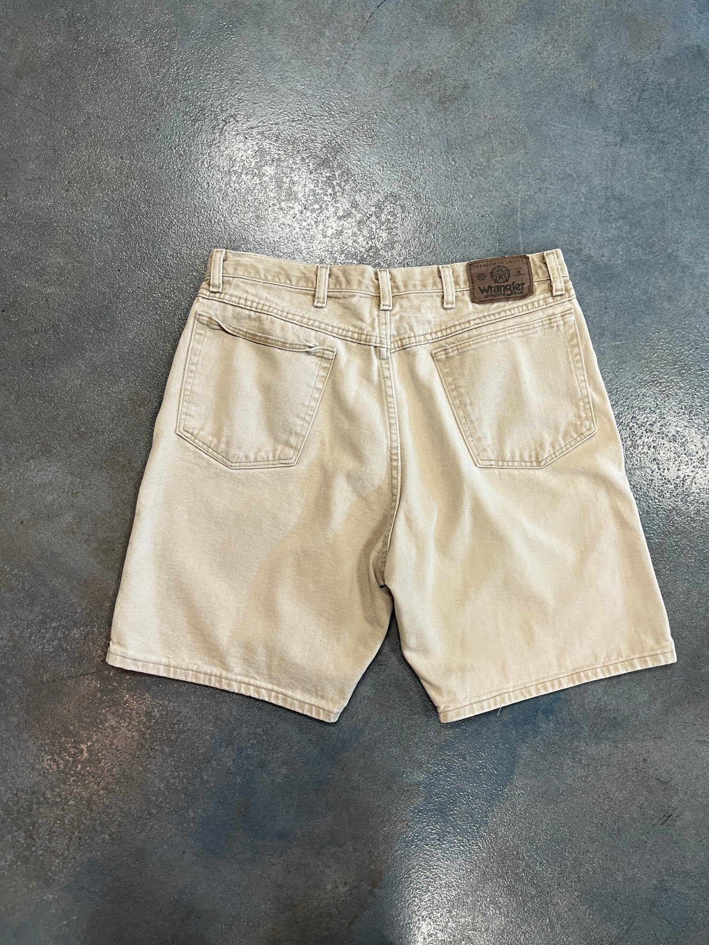 Wrangler Authentic Premium Quality Khaki/Grey Jean shorts OTF