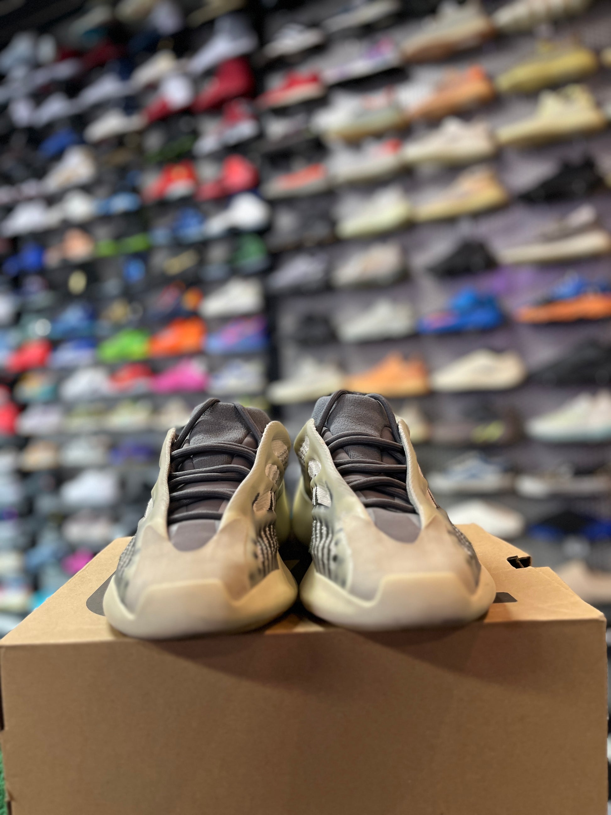 adidas Yeezy 700 V3 Fade Salt (YC)
