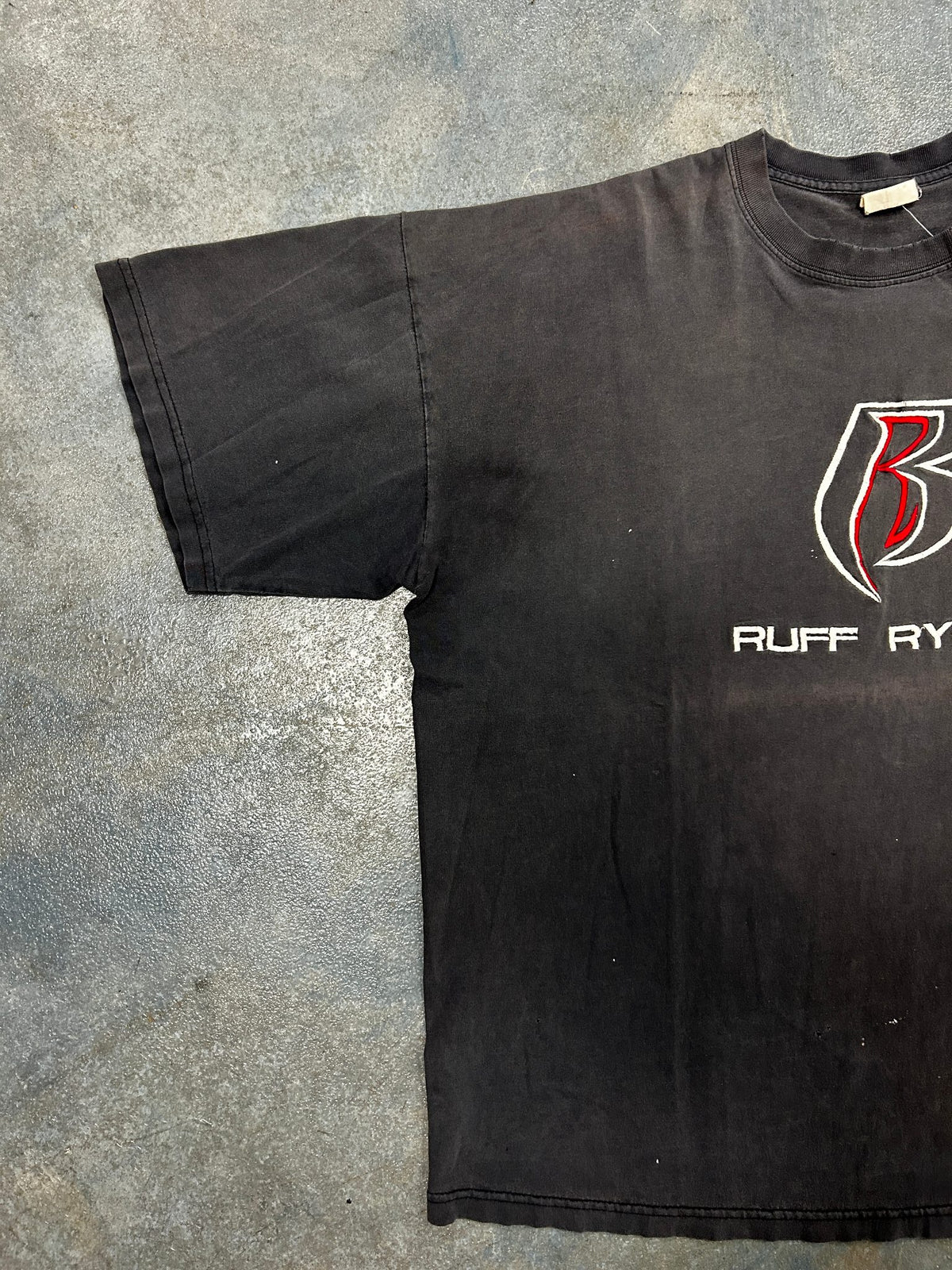 Vintage Y2K Ruff Ryders Embroidered Logo Black Tee