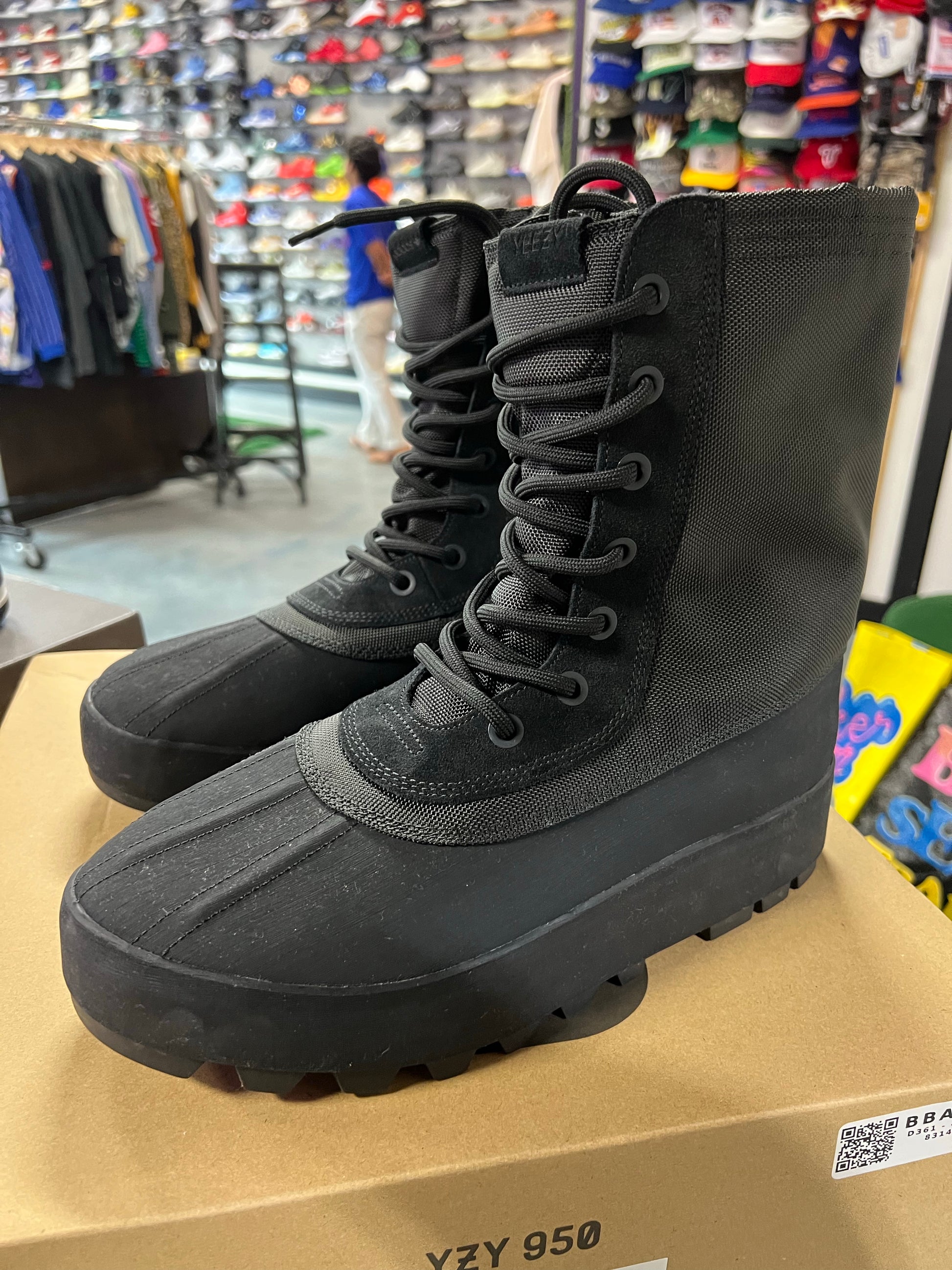 adidas Yeezy 950 Pirate Black (2023)