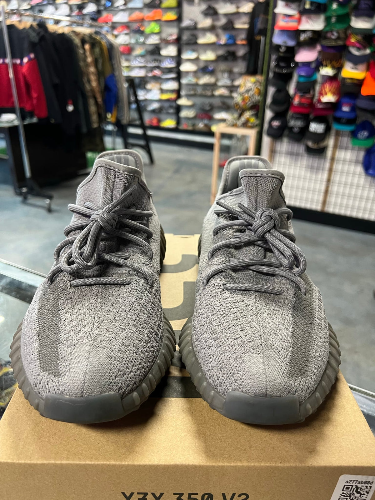 adidas Yeezy Boost 350 V2 Steel Grey