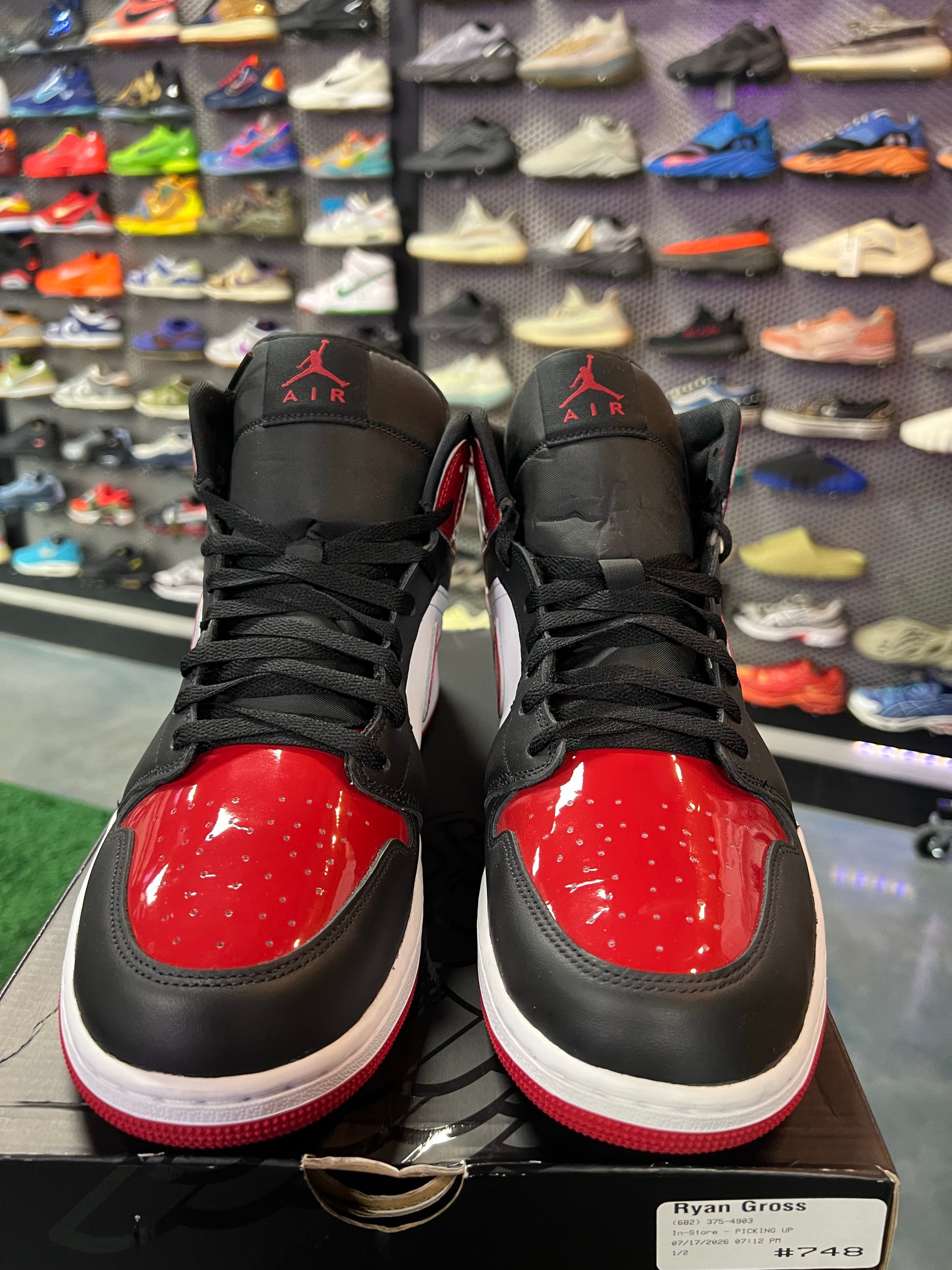Jordan 1 Mid SE Patent Bred Toe