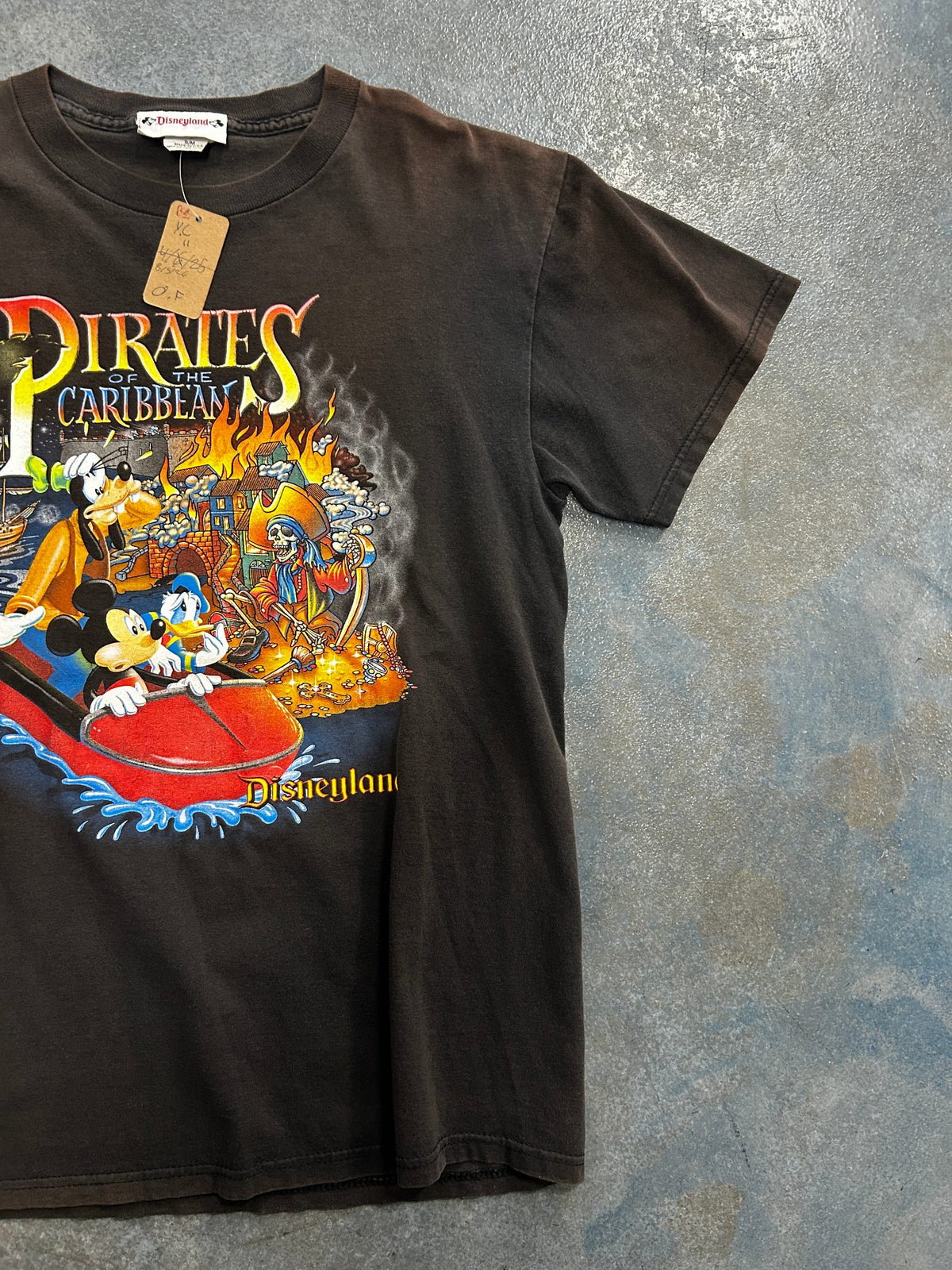 Vintage Disneyland Pirates Of The Caribbean Brown Tee