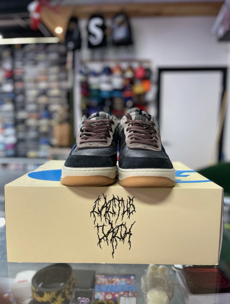 Nike Air Force 1 Low Travis Scott Cactus Jack (YAC)