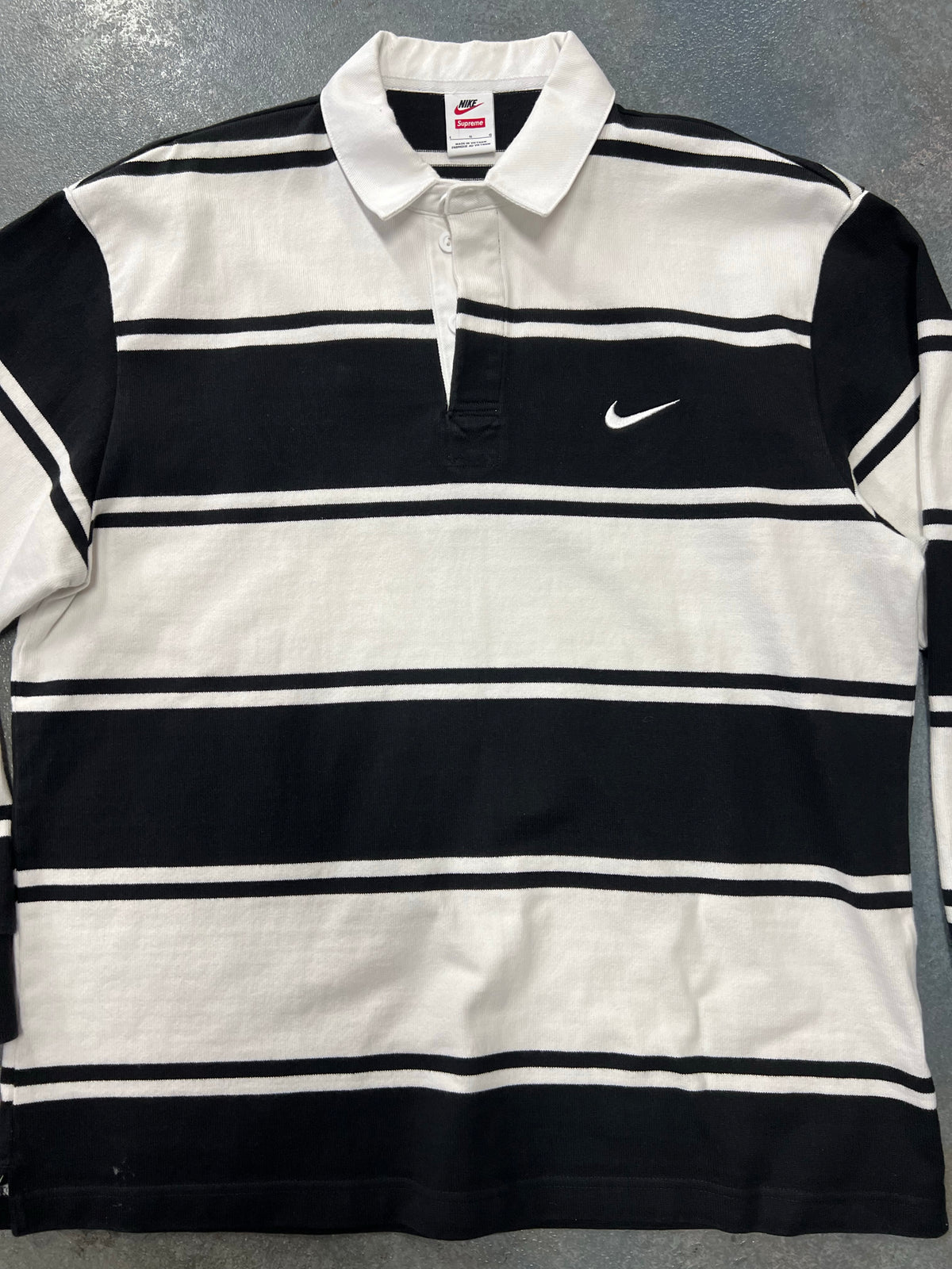 Supreme Nike Stripe Rugby Black B27