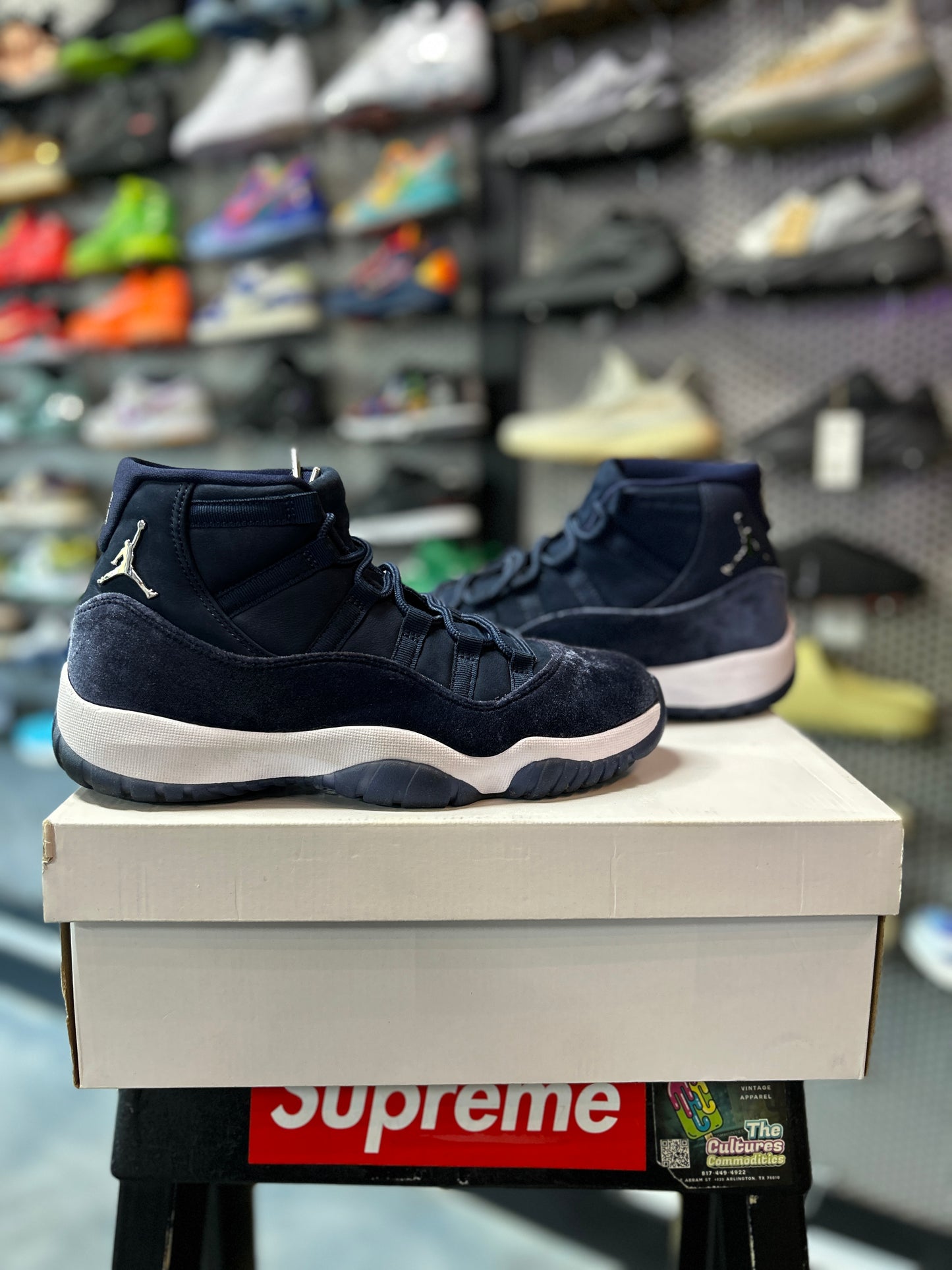 Jordan 11 Retro Midnight Navy (Women's)