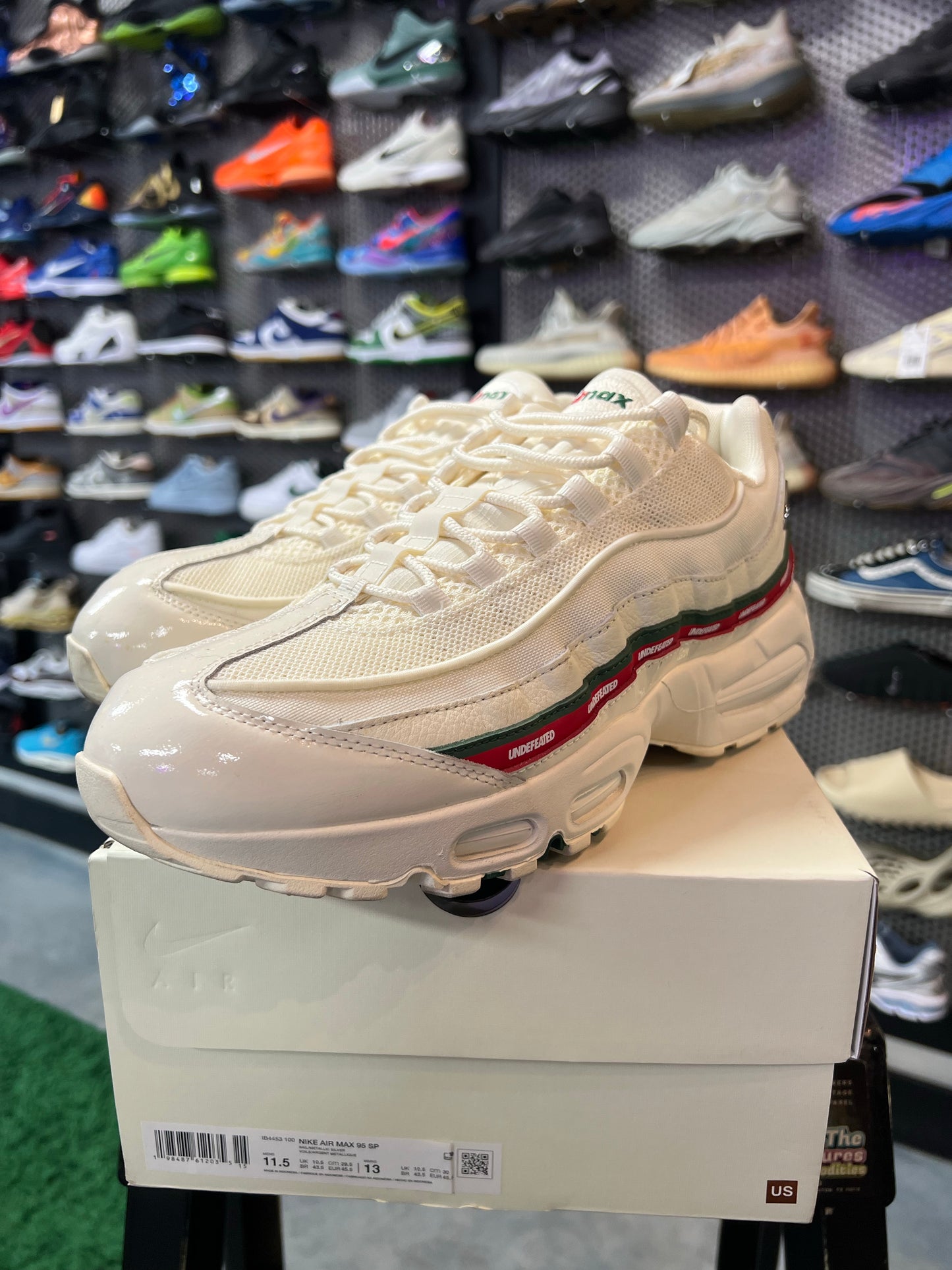 Nike Air Max 95 SP Undefeated Sail
