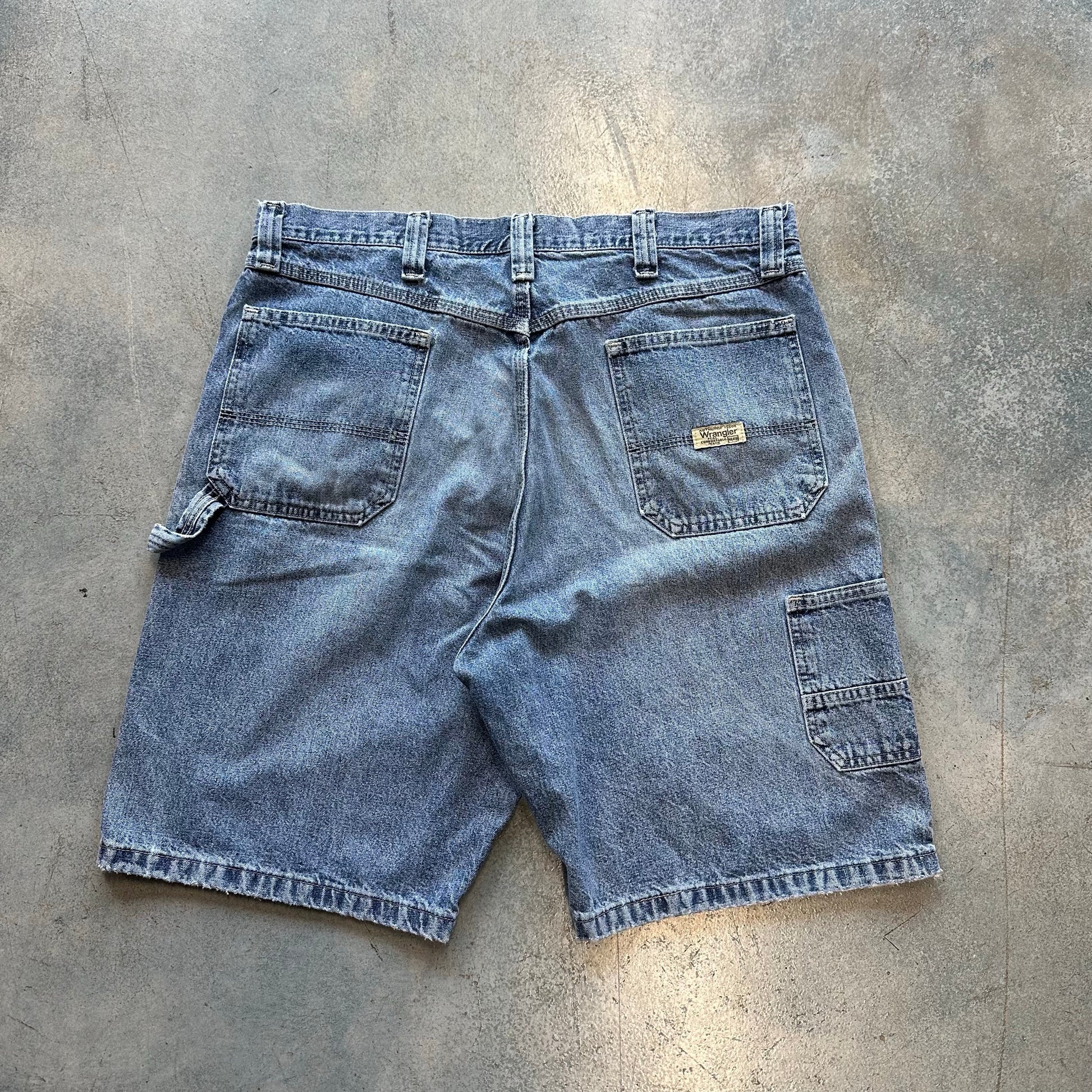 Wrangler Mix Light Dark Wash Carpenter Denim Jorts 36W (RZ) OTF