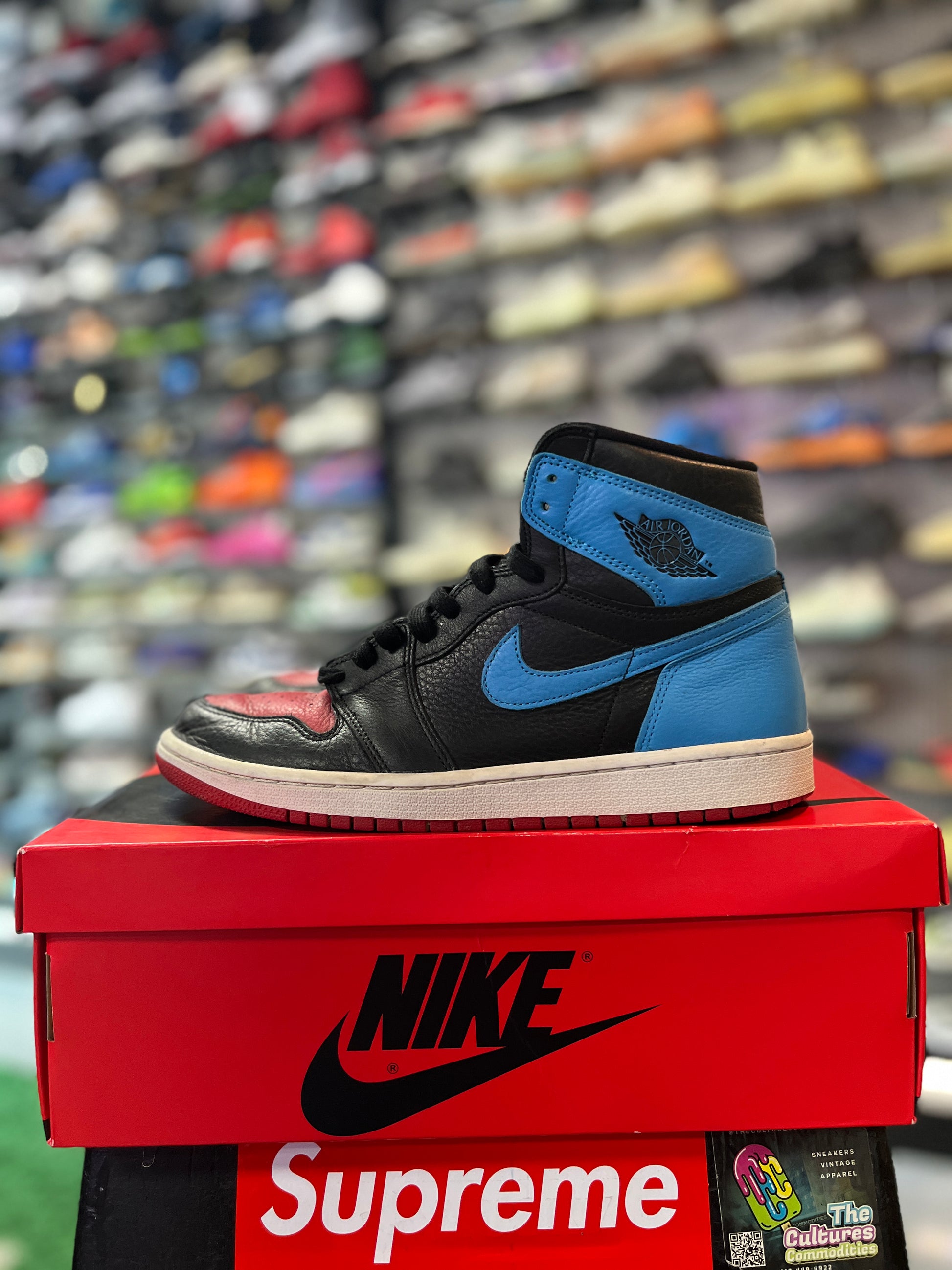 Jordan 1 Retro High NC to Chi (Women's) (YC)