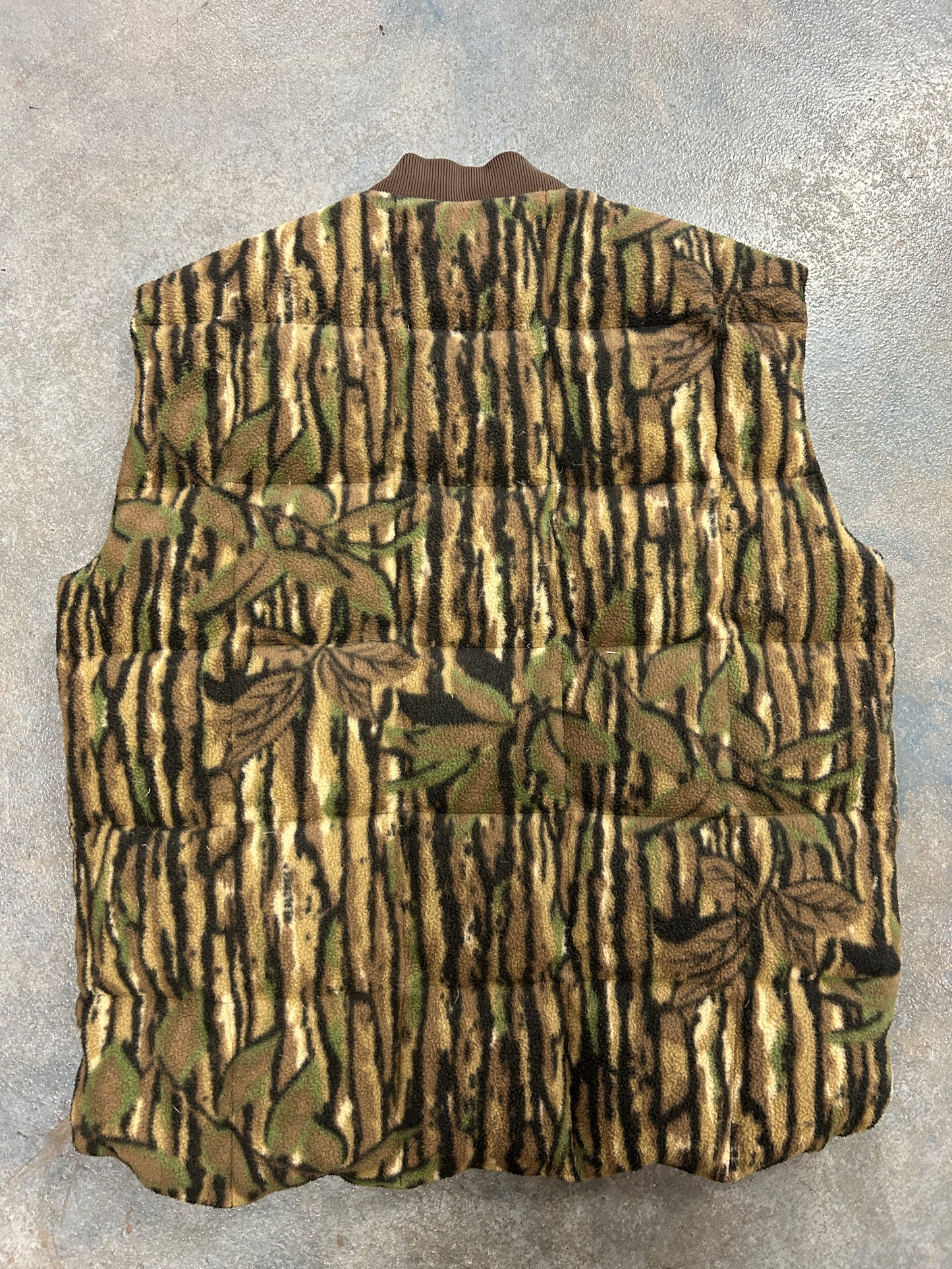 Reversable Cabels Puffer Brown/ Camo Tree (RZ)