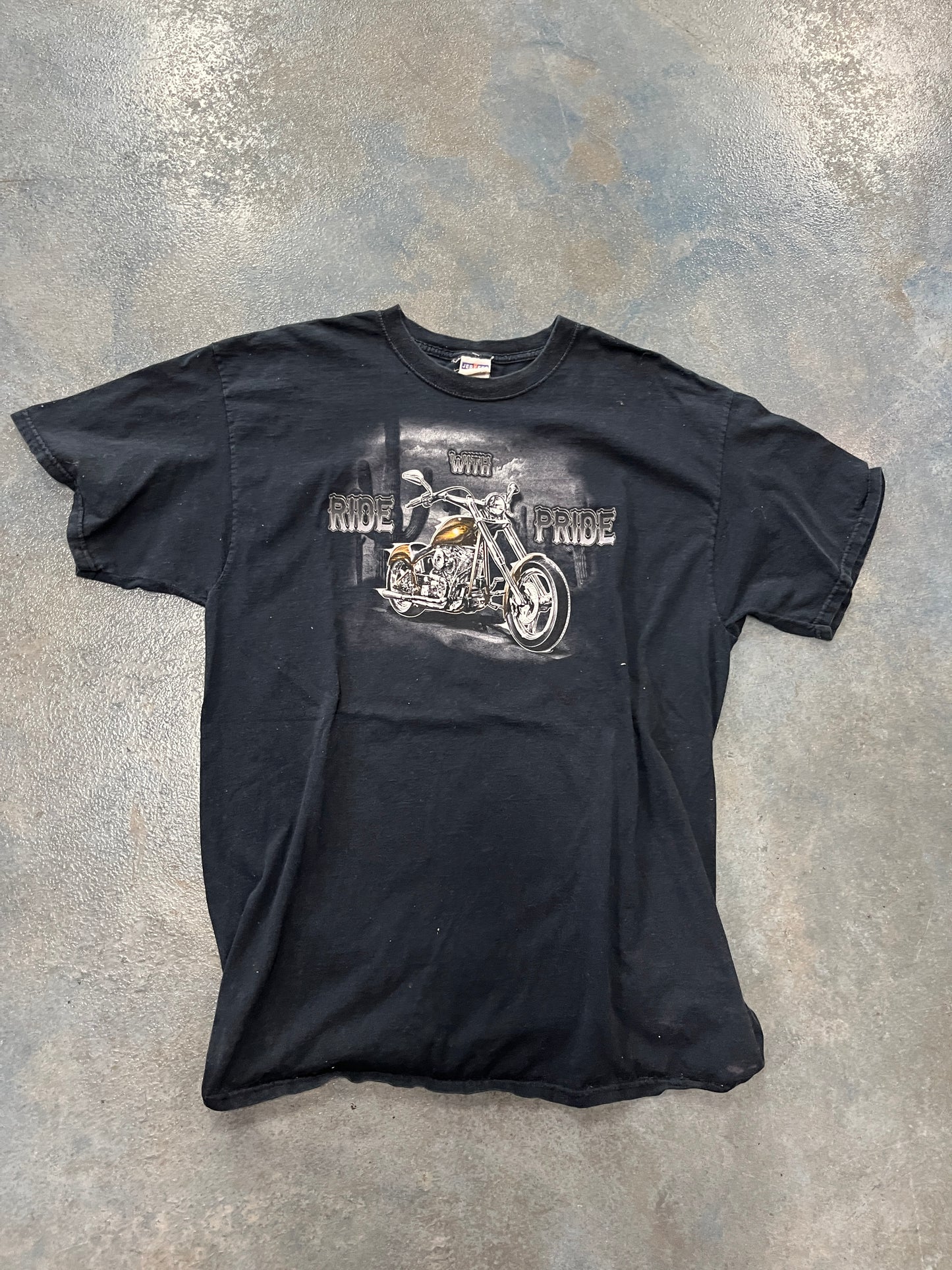 Vintage Harley Davidson “Ride With Pride” VTG Biker Eagle T-Shirt (RC) B1