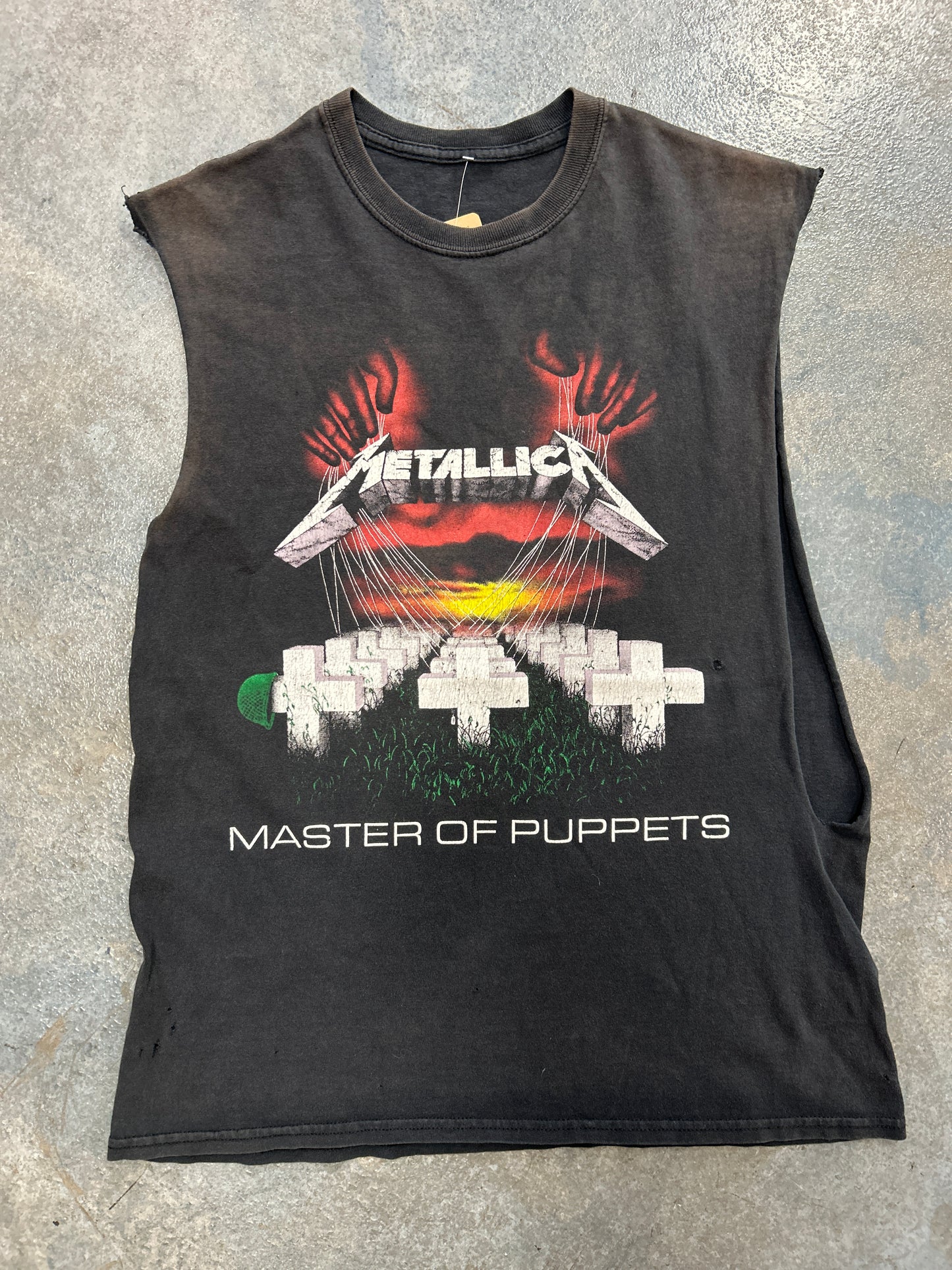 VTG Metallica Master of Puppets Cut Off Tee (RZ)