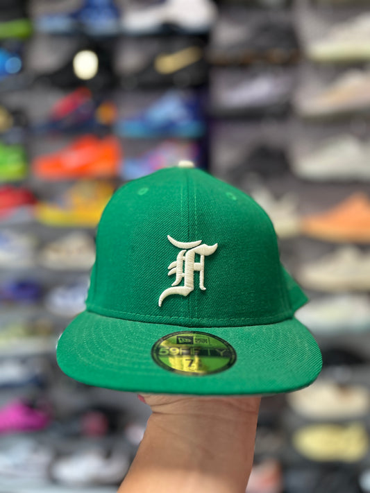 FEAR OF GOD ESSENTIAL X NEW ERA GREEN FITTED HAT