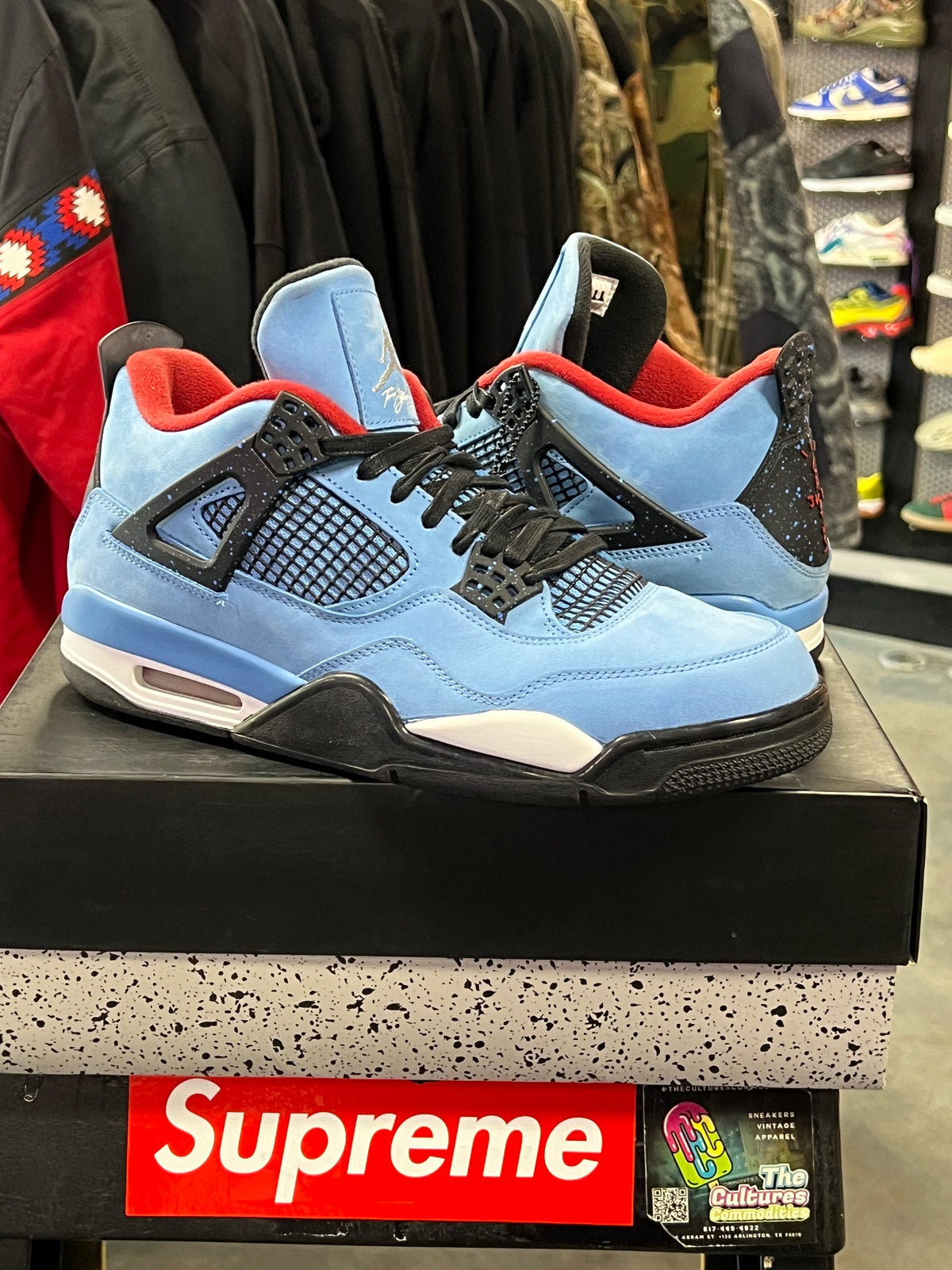 Jordan 4 Retro Travis Scott Cactus Jack