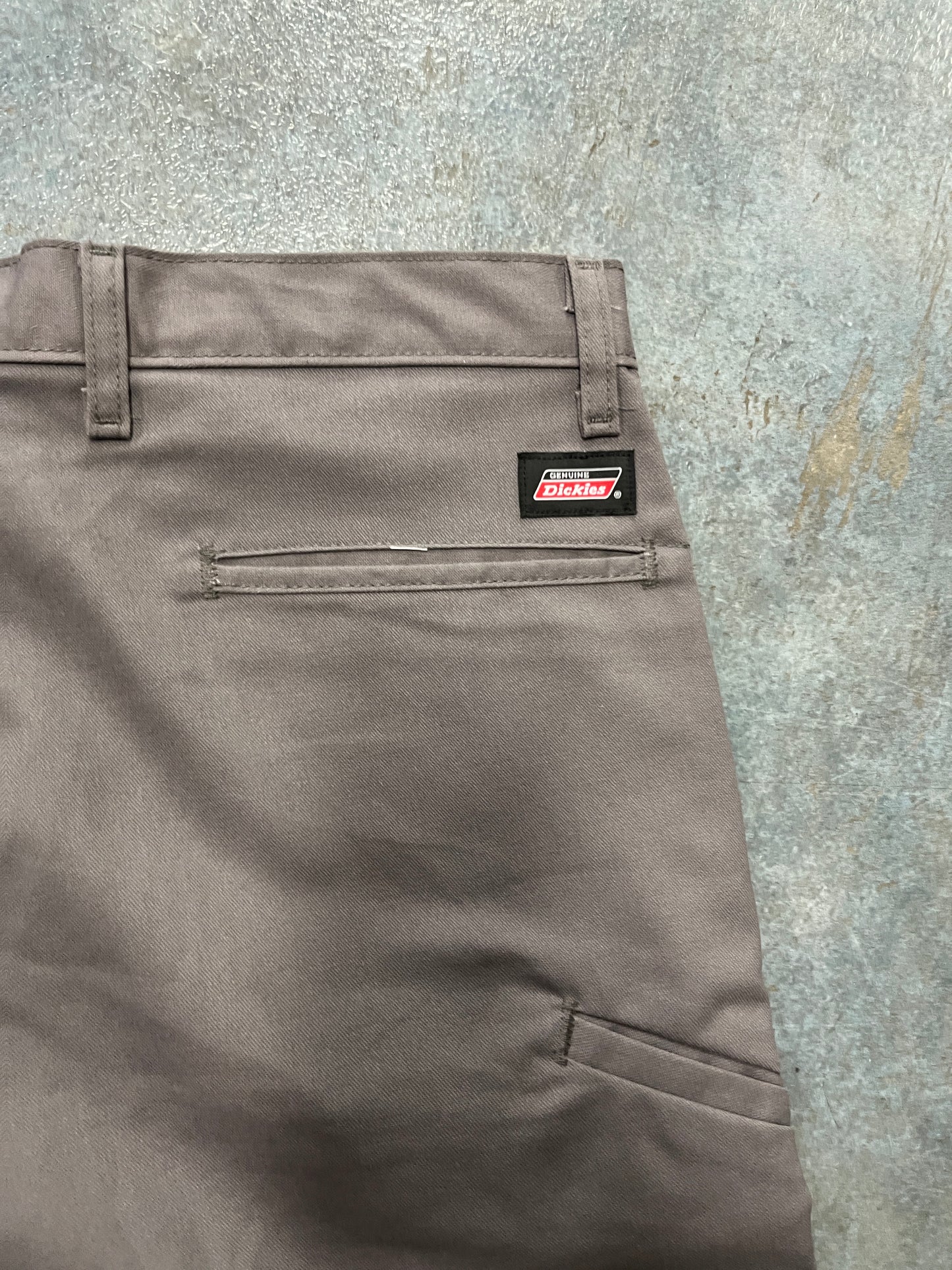 DICKIES Grey Utility Dress Mechanic Shorts (RC) OTF